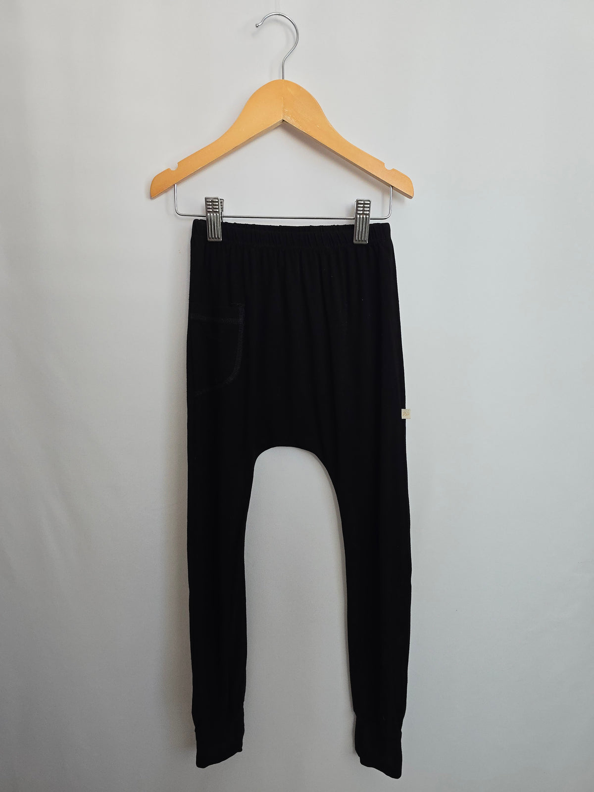 Jax & Lennon Black Harem Pants • 4-5 years