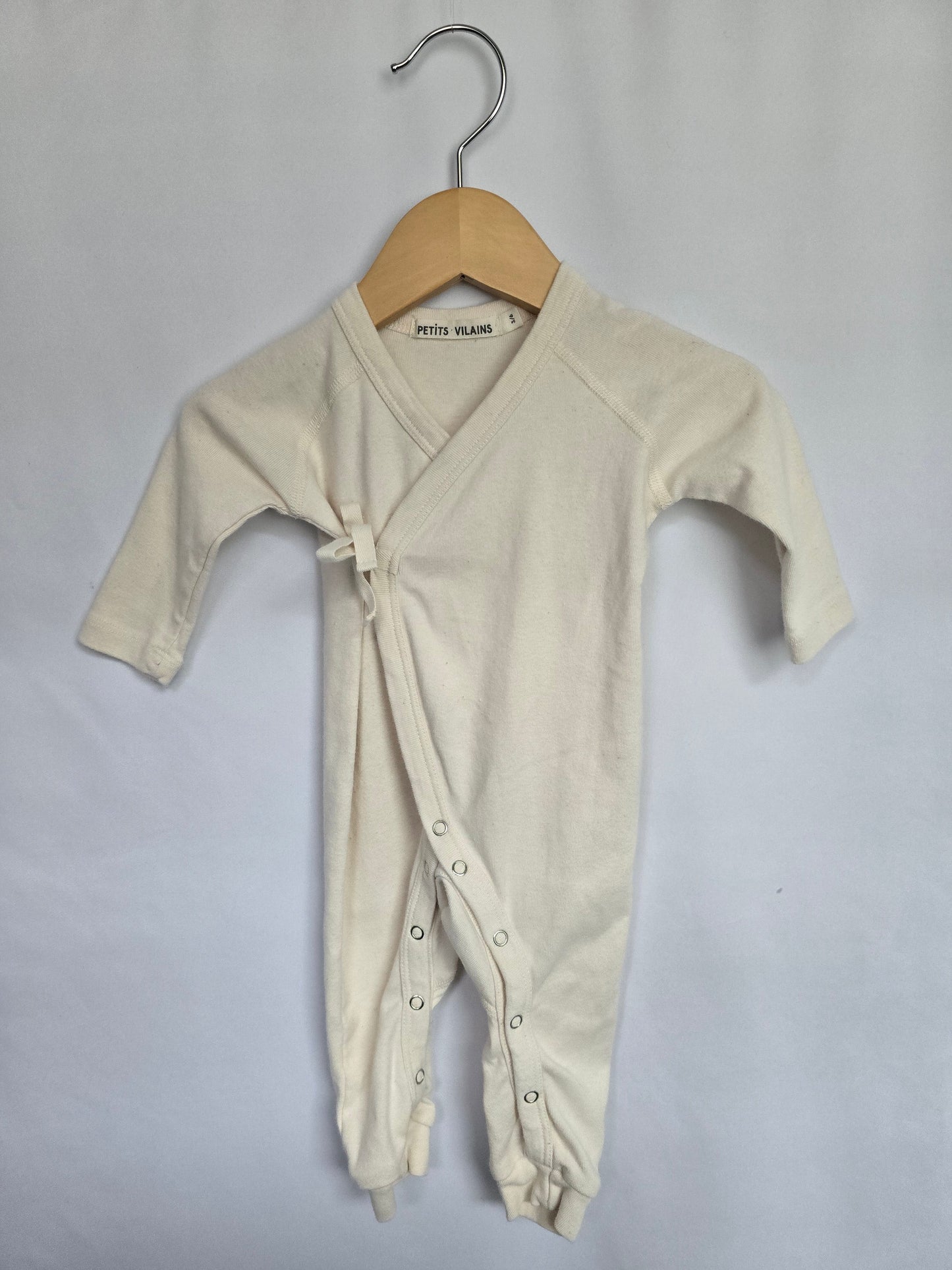 Petits Vilains Cream Tie Sleeper • 3-6 months