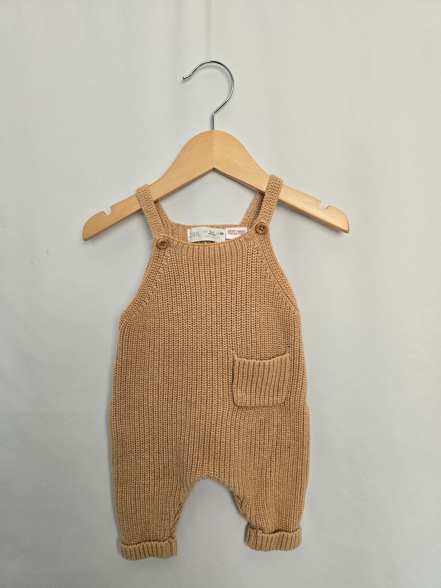 Zara Tan Knit Romperalls • 0-1 months