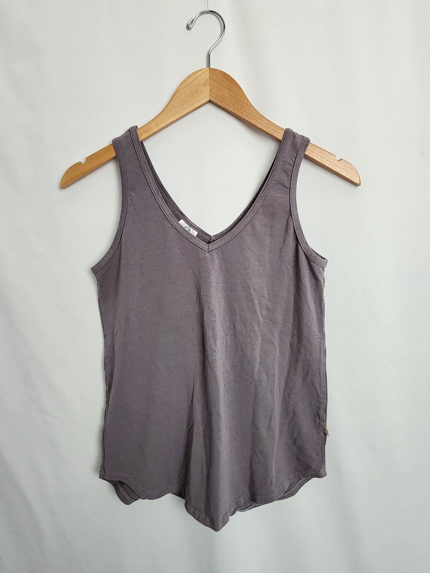 Jax & Lennon Dried Lavender V-Neck Tank • X-Small