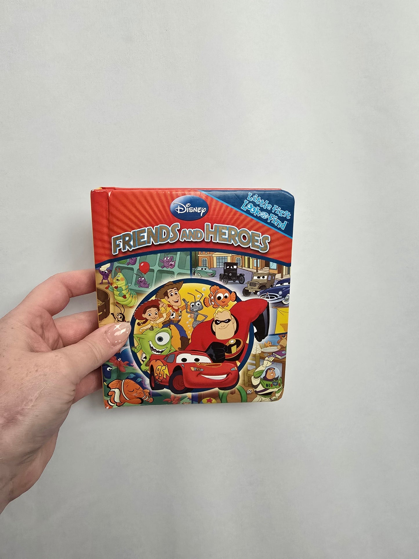 My First Look And Find Friends And Heroes • Board Book