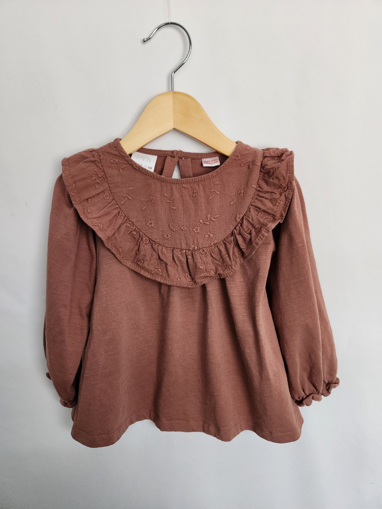 Zara Rose Brown Floral Neckline Long Sleeve Shirt • 3-4 years