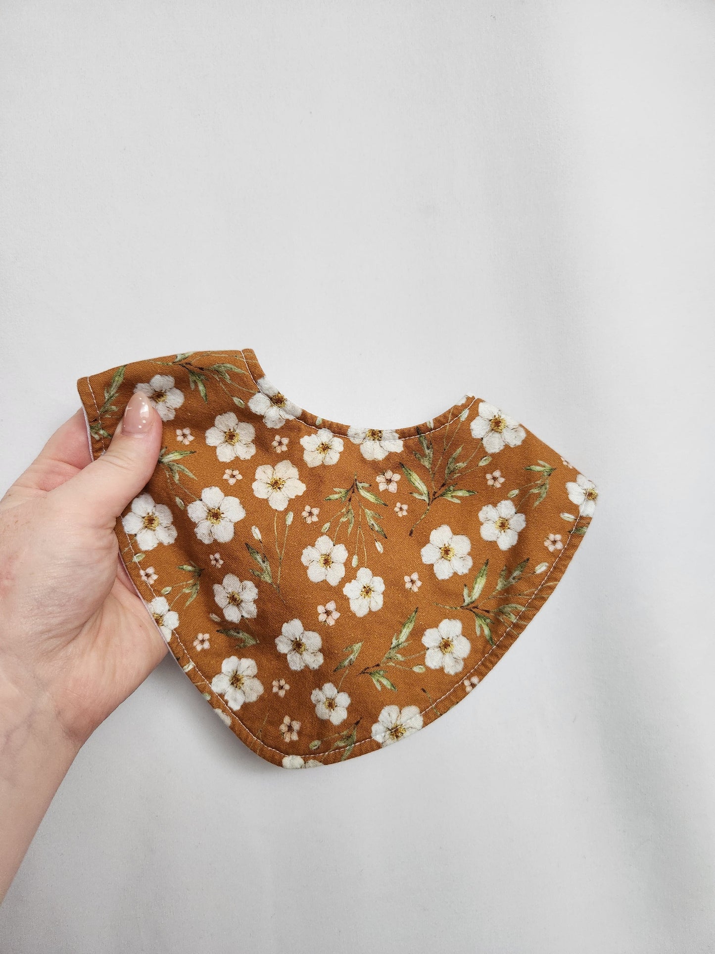 Isla Sewing Co. Floral Handmade Bib • 0-18 months