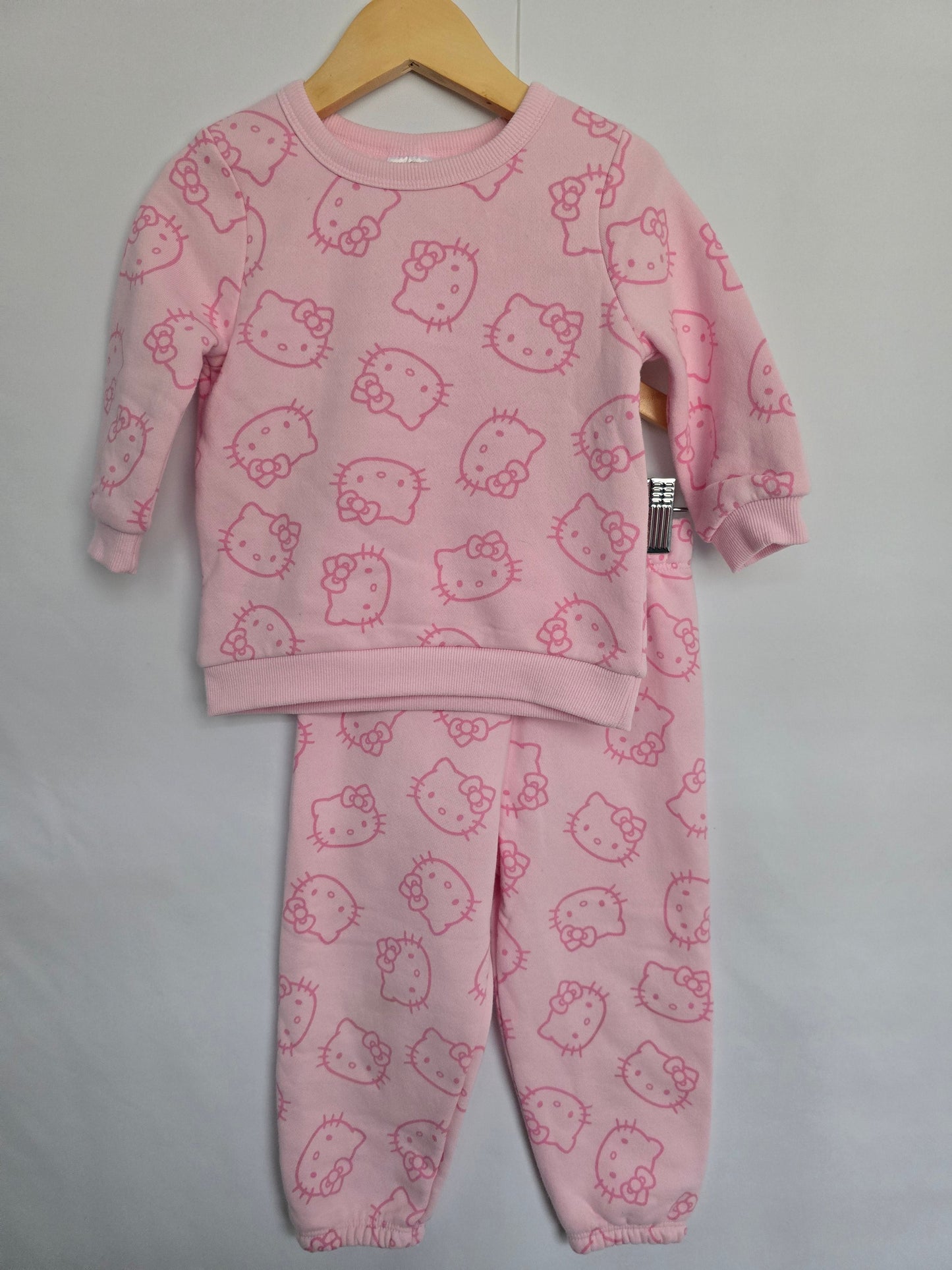 Hello Kitty Pink Sweatshirt & Pants • 24 months