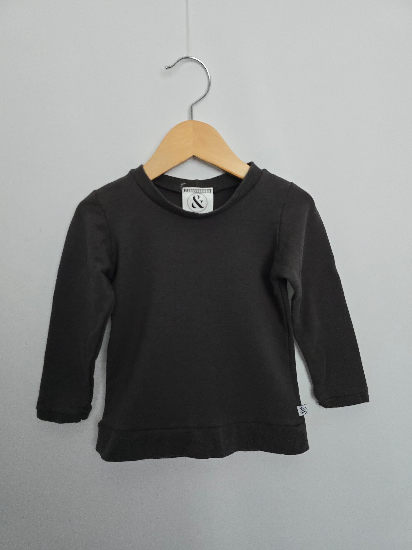 Ampersand Kids Co. Charcoal Crewneck • 18-24 months