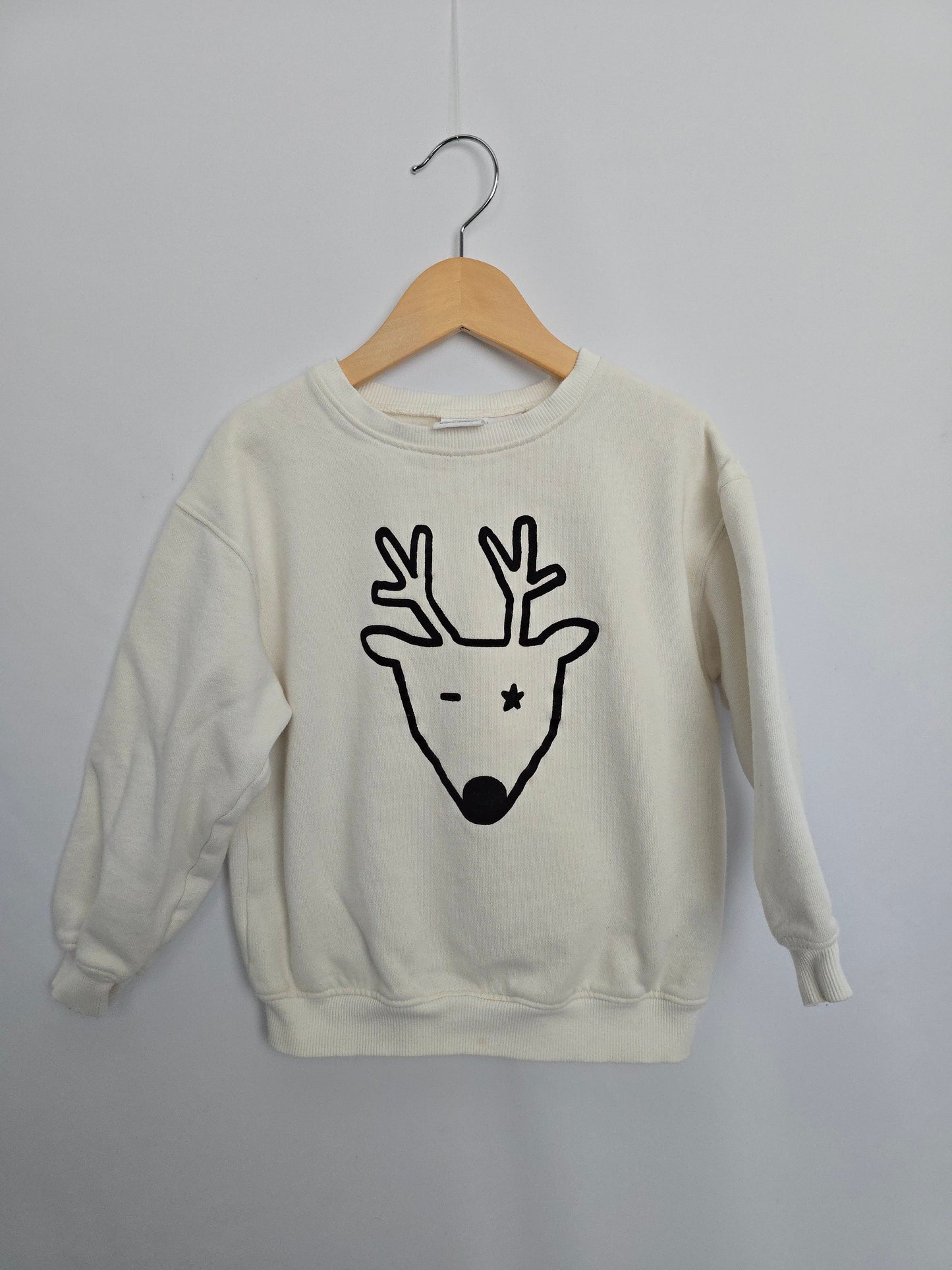 Zara Cream Reindeer Crewneck • 4-5 years