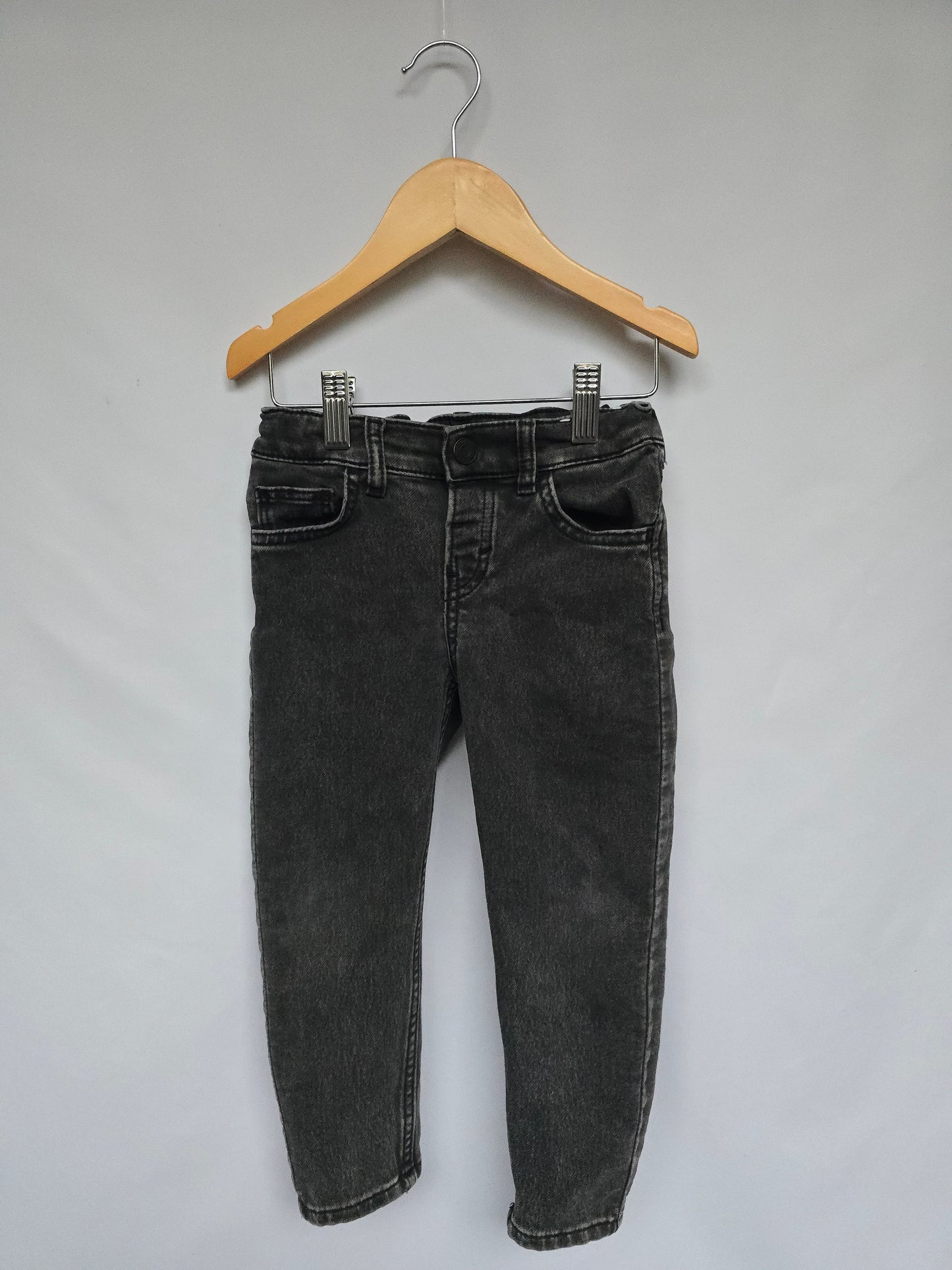 H&M Grey Relaxed Fit Jeans • 2-3 years