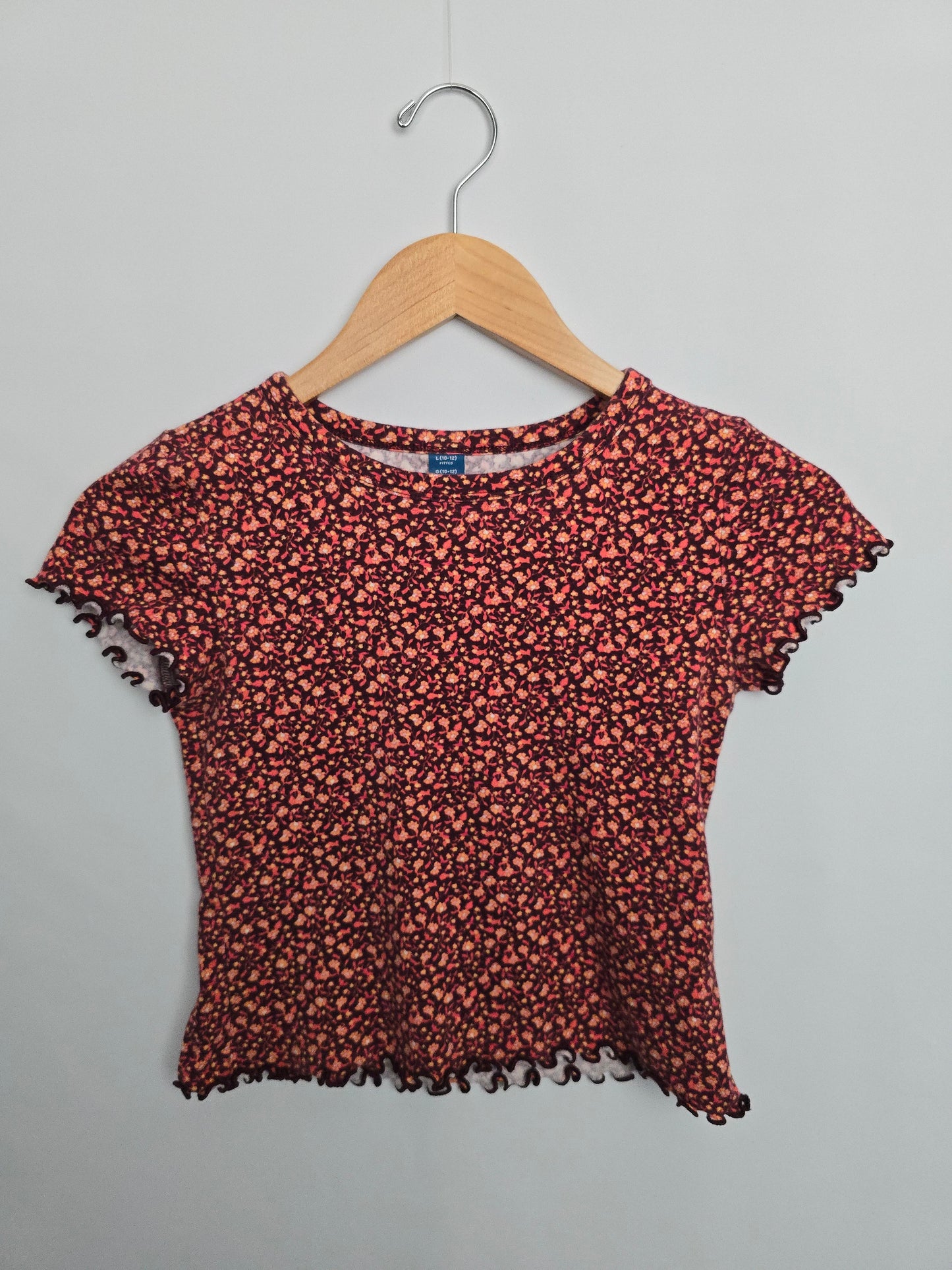 Old Navy Floral Lettuce Hem Tee • 10-12 years