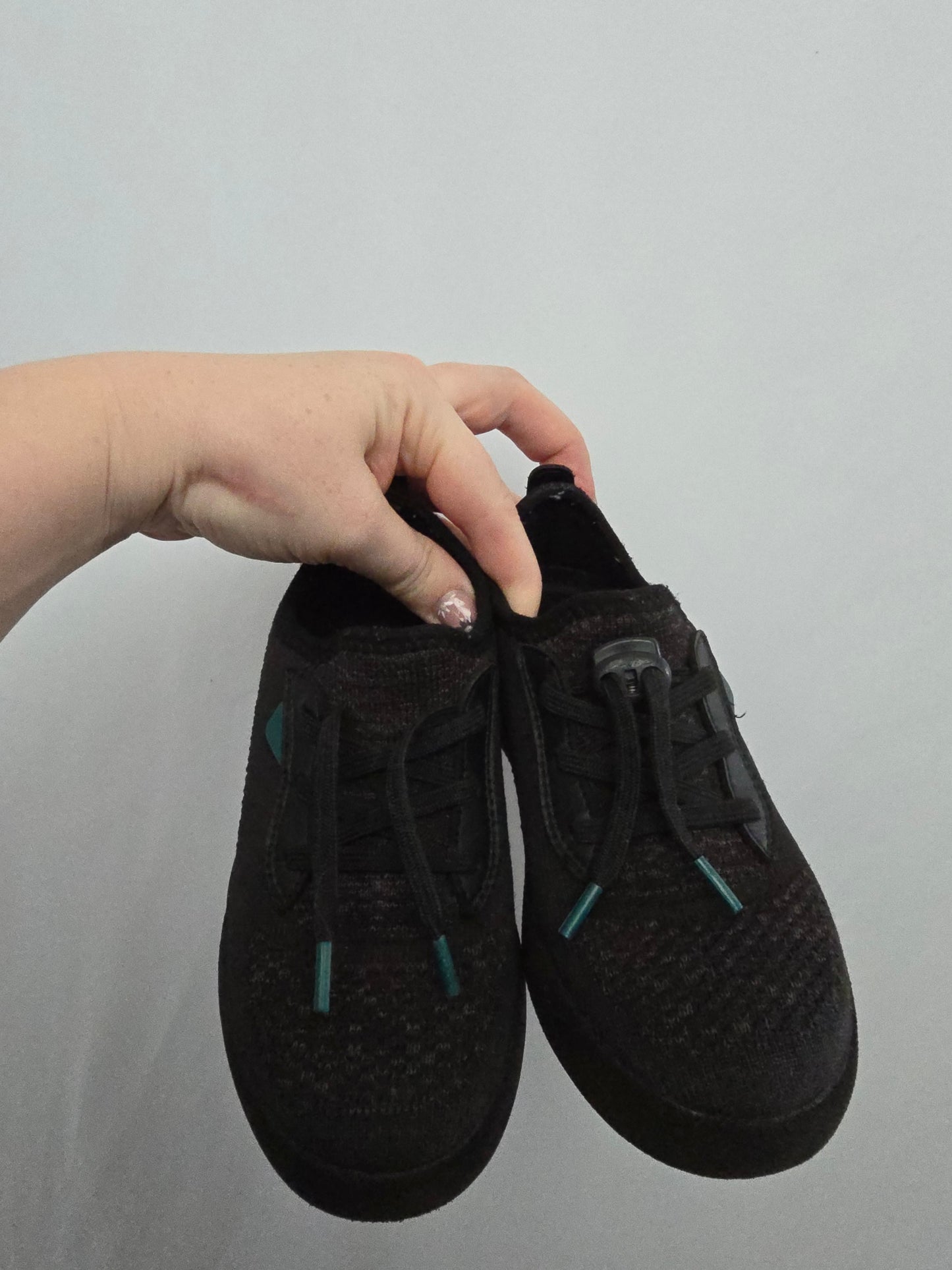 Vessi Cloud Comfort Weekend Sneakers *size* • 9C