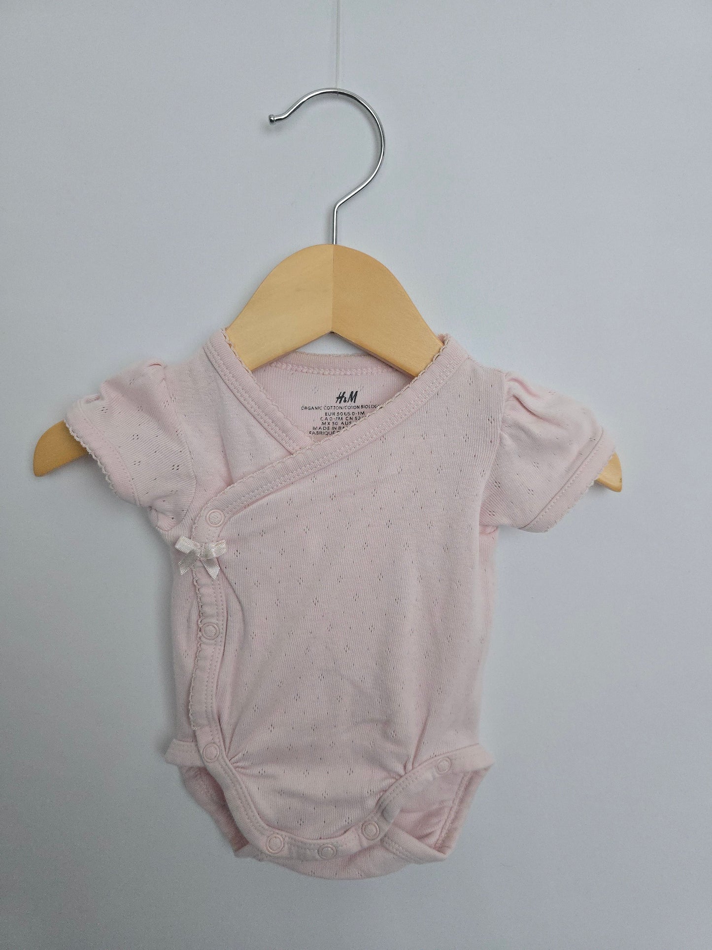 H&M Blush Layette Bodysuit • Newborn