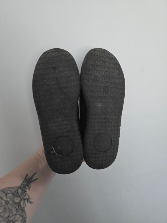 Heyfolks Black Voyageurs • J1