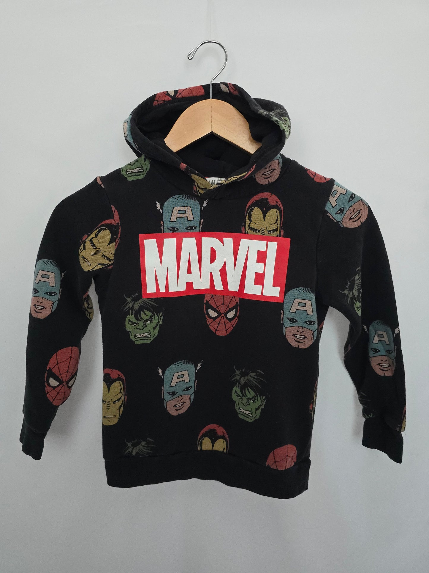 H&M Marvel Hoodie • 6-8 years