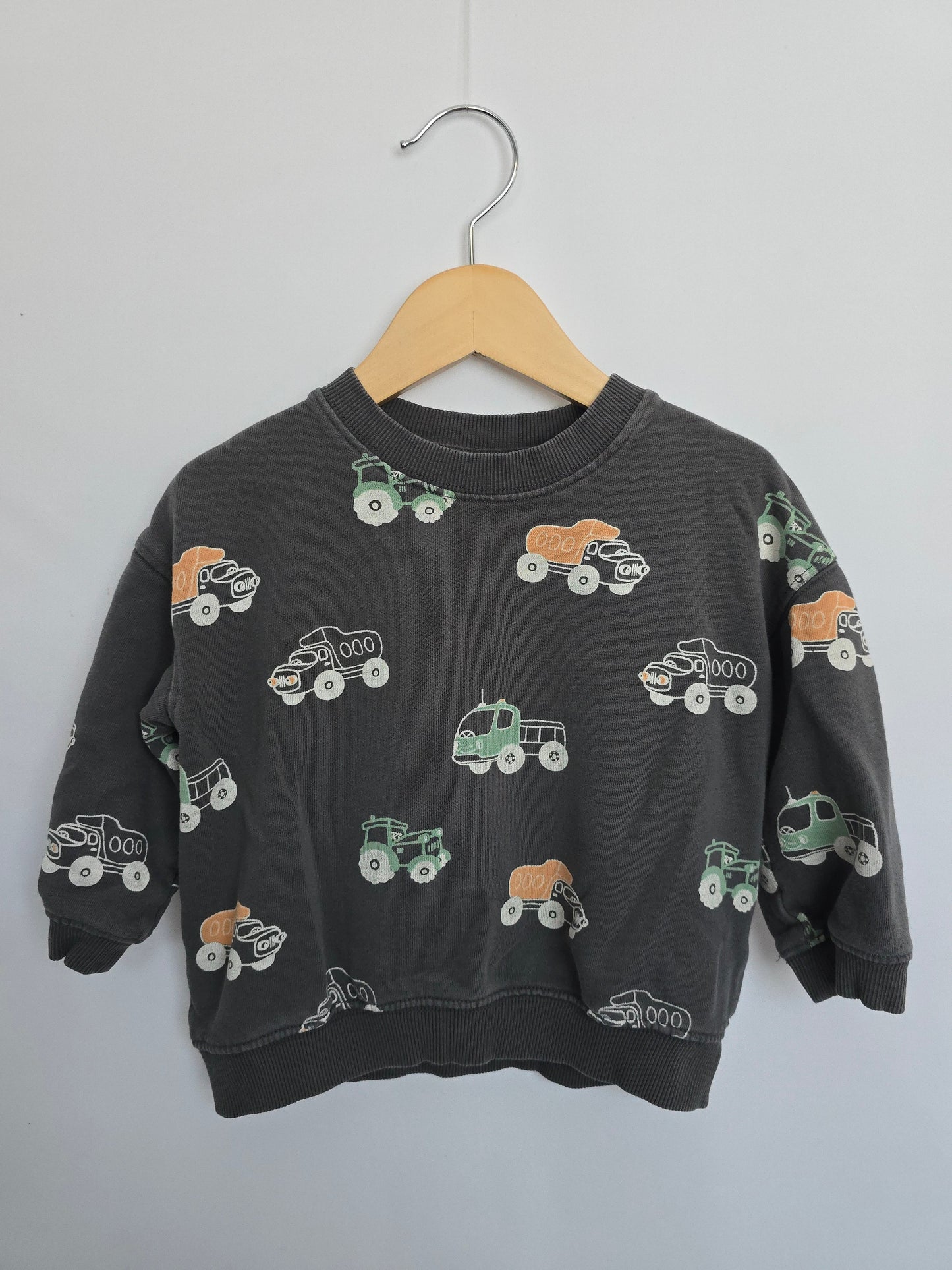 H&M Trucks Crewneck • 2-3 years
