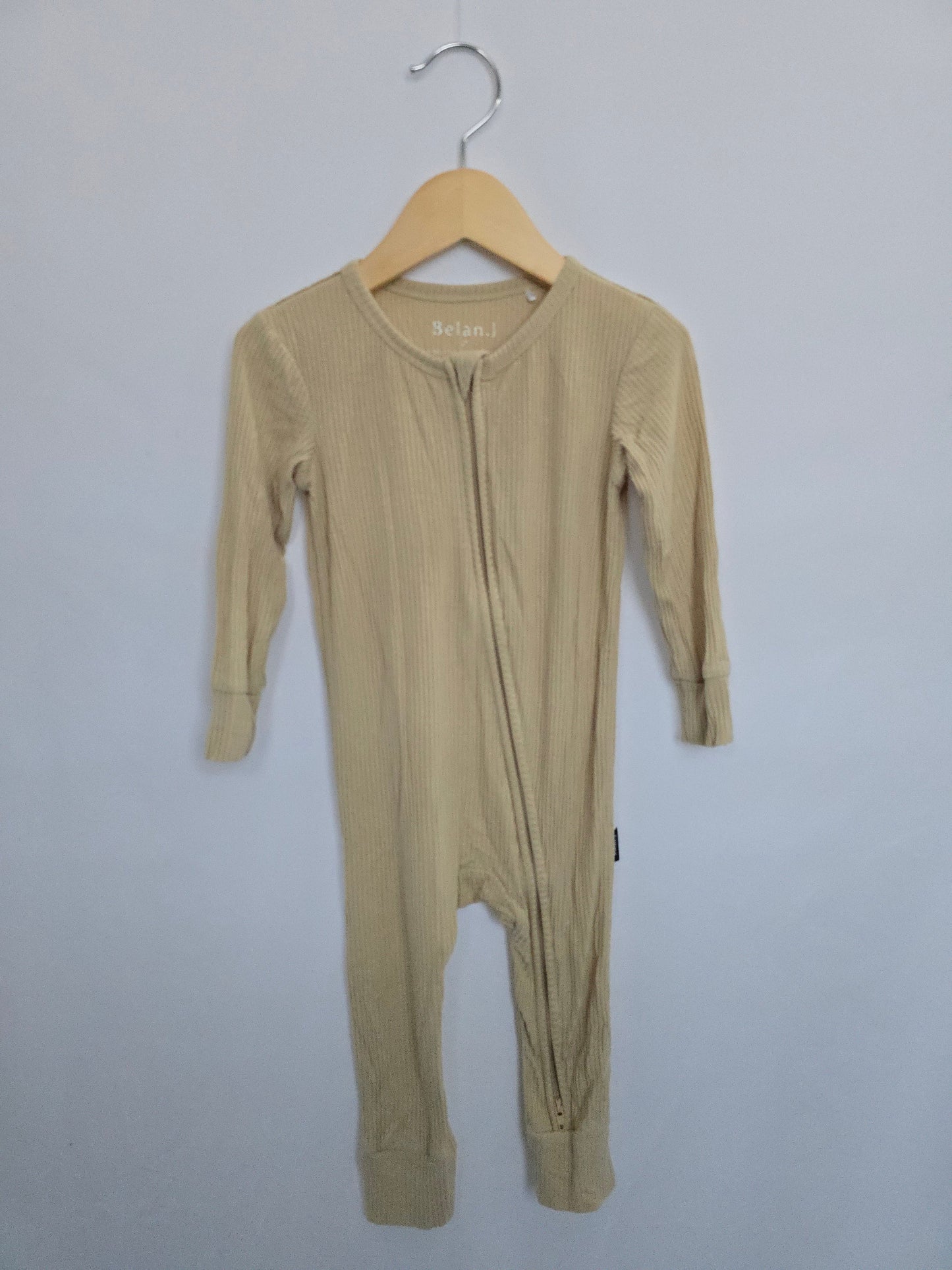 Belan J Honey Ribbed Zipper Romper • 2 years