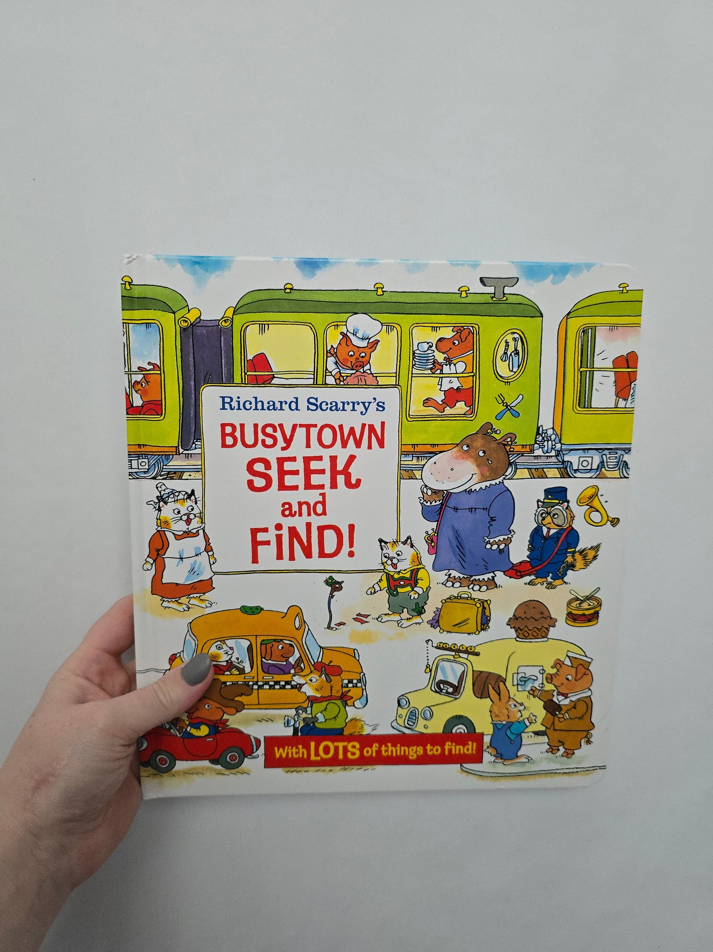 Richard Scarry's Busy Town Seek & Find • Board Book