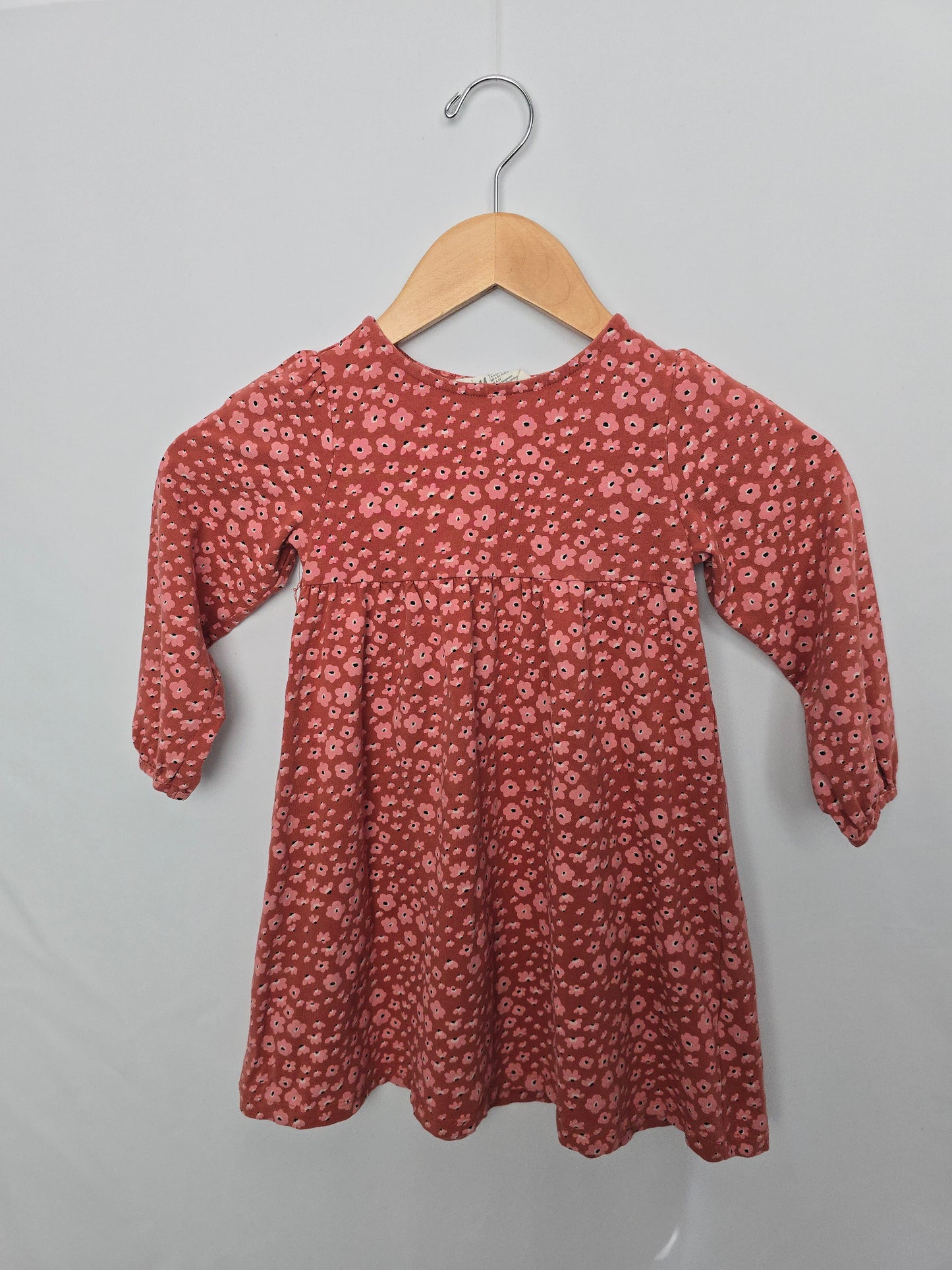 H&M Coral Floral Dress • 4-5 years
