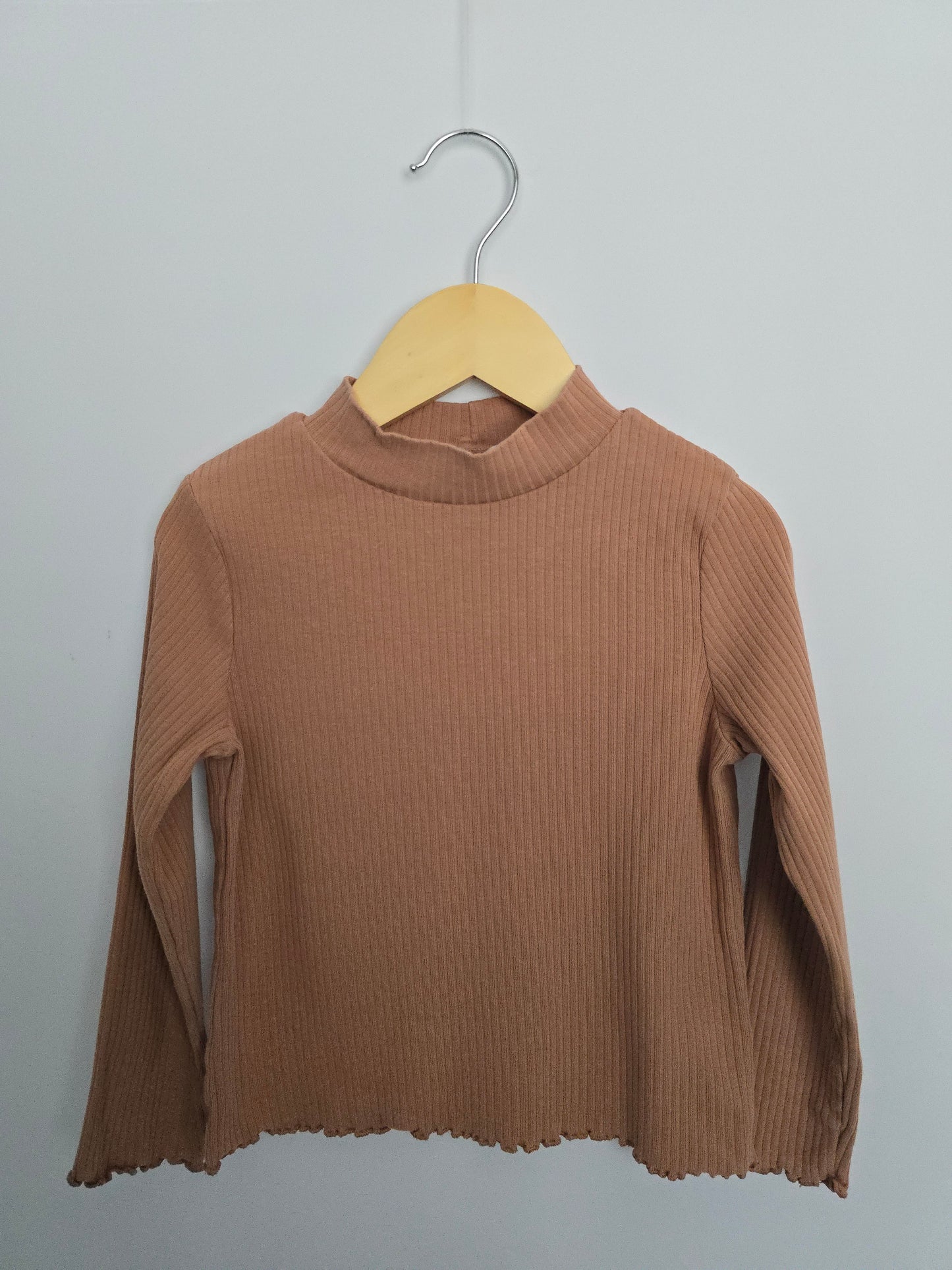 H&M Terracotta Ribbed Mock Neck Top • 4-6 years