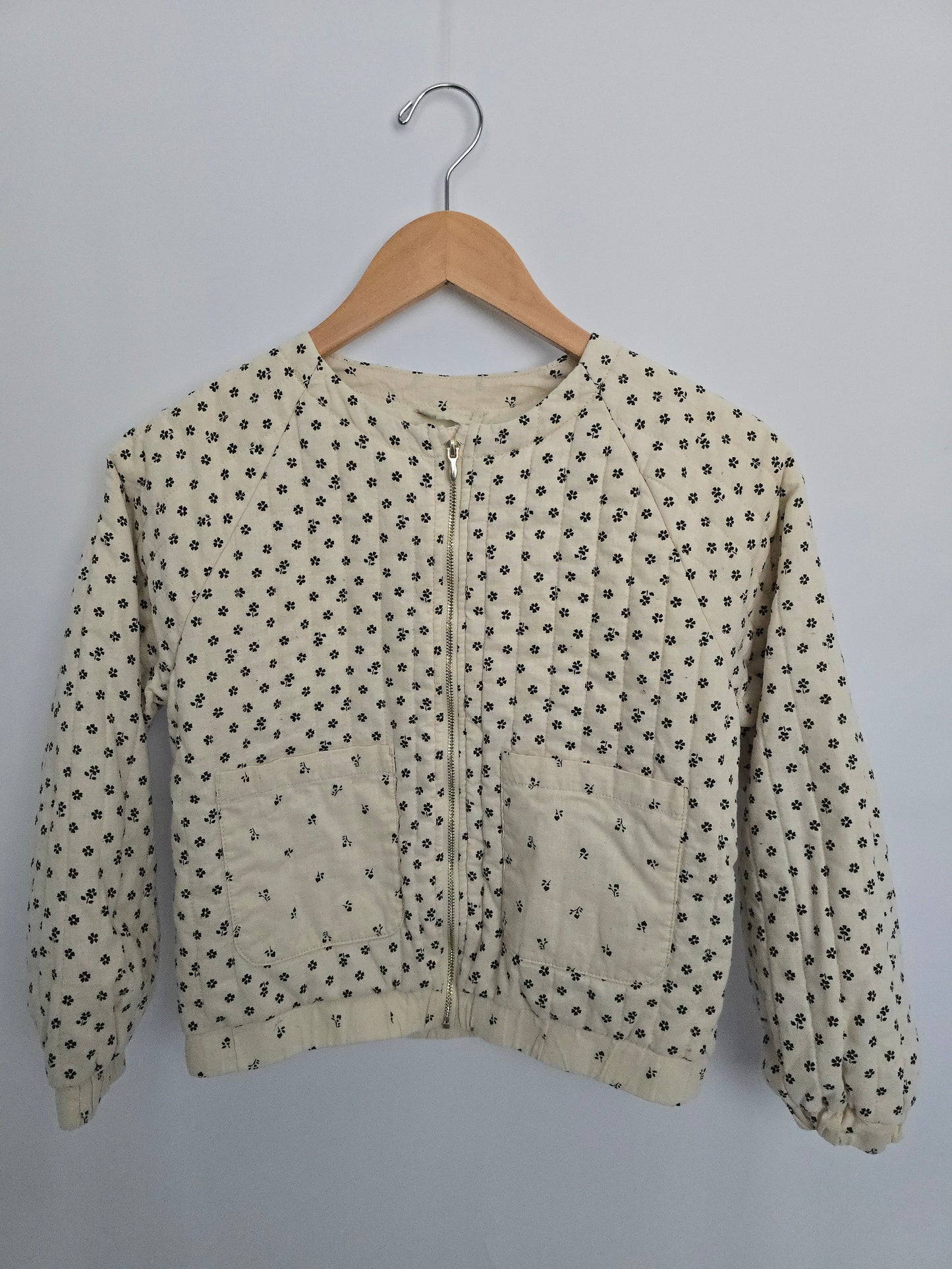 H&M Dainty Floral Quilted Jacket • 8-10 years