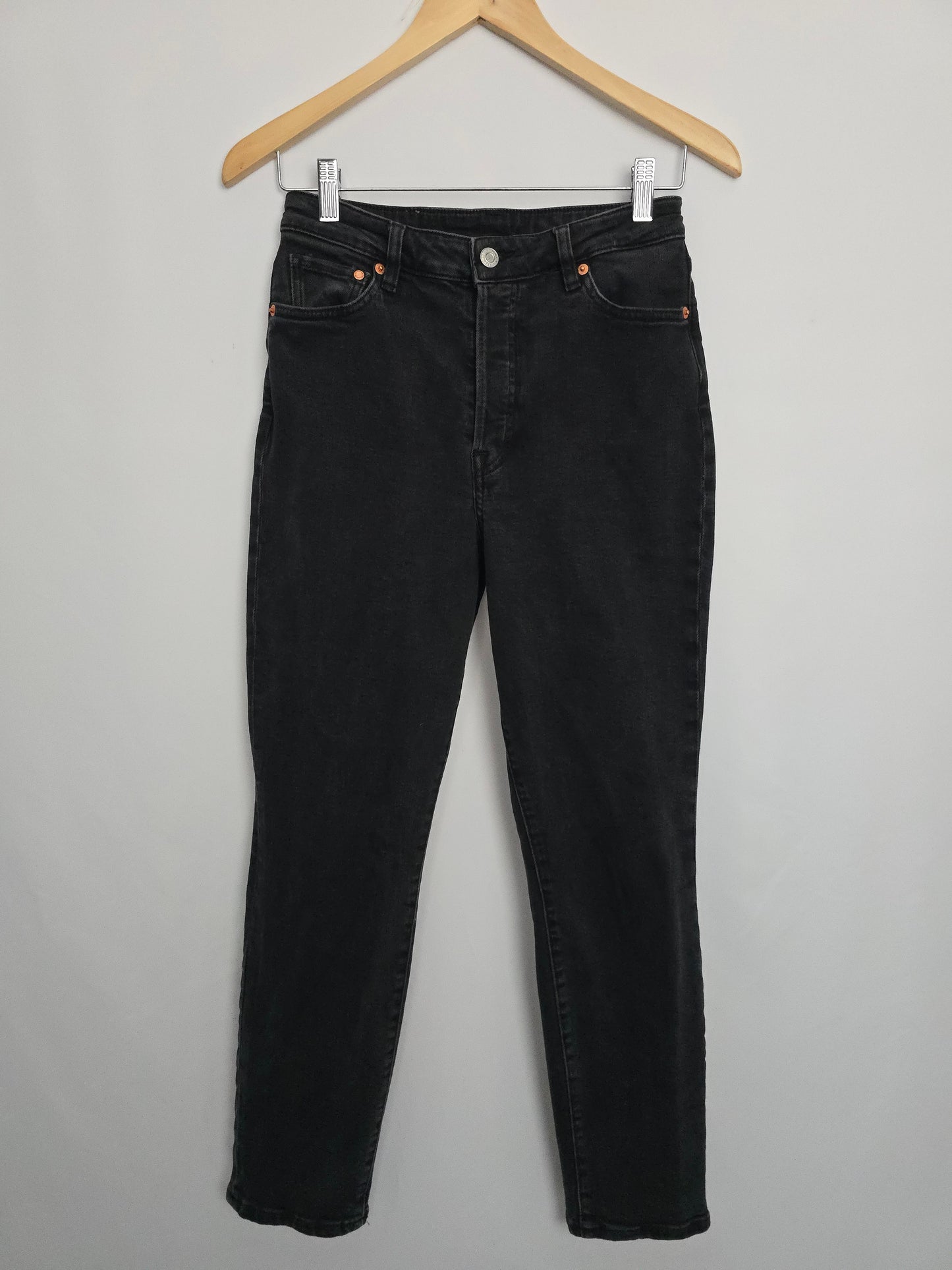H&M Black Ultra High Waist Mom Jean • Small 4