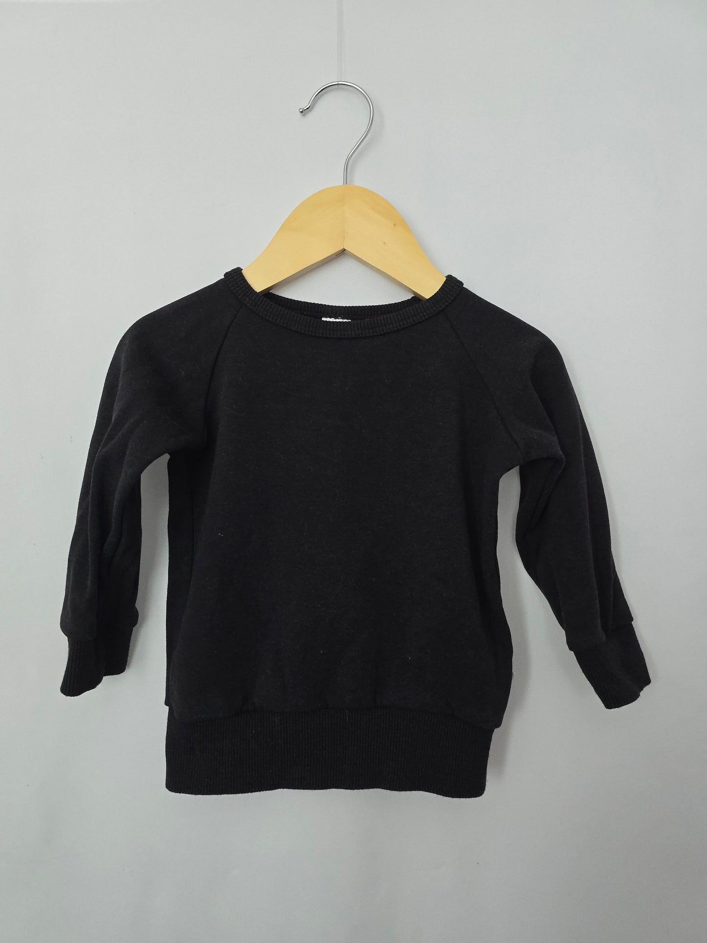 Little & Lively Black Fleece Crewneck • 6-12 months