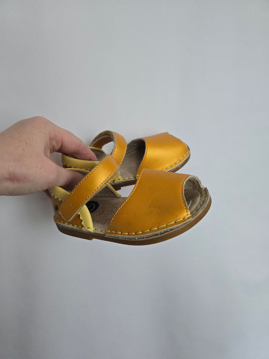 Livie & Luca Golddust Leather Sandals • 8C