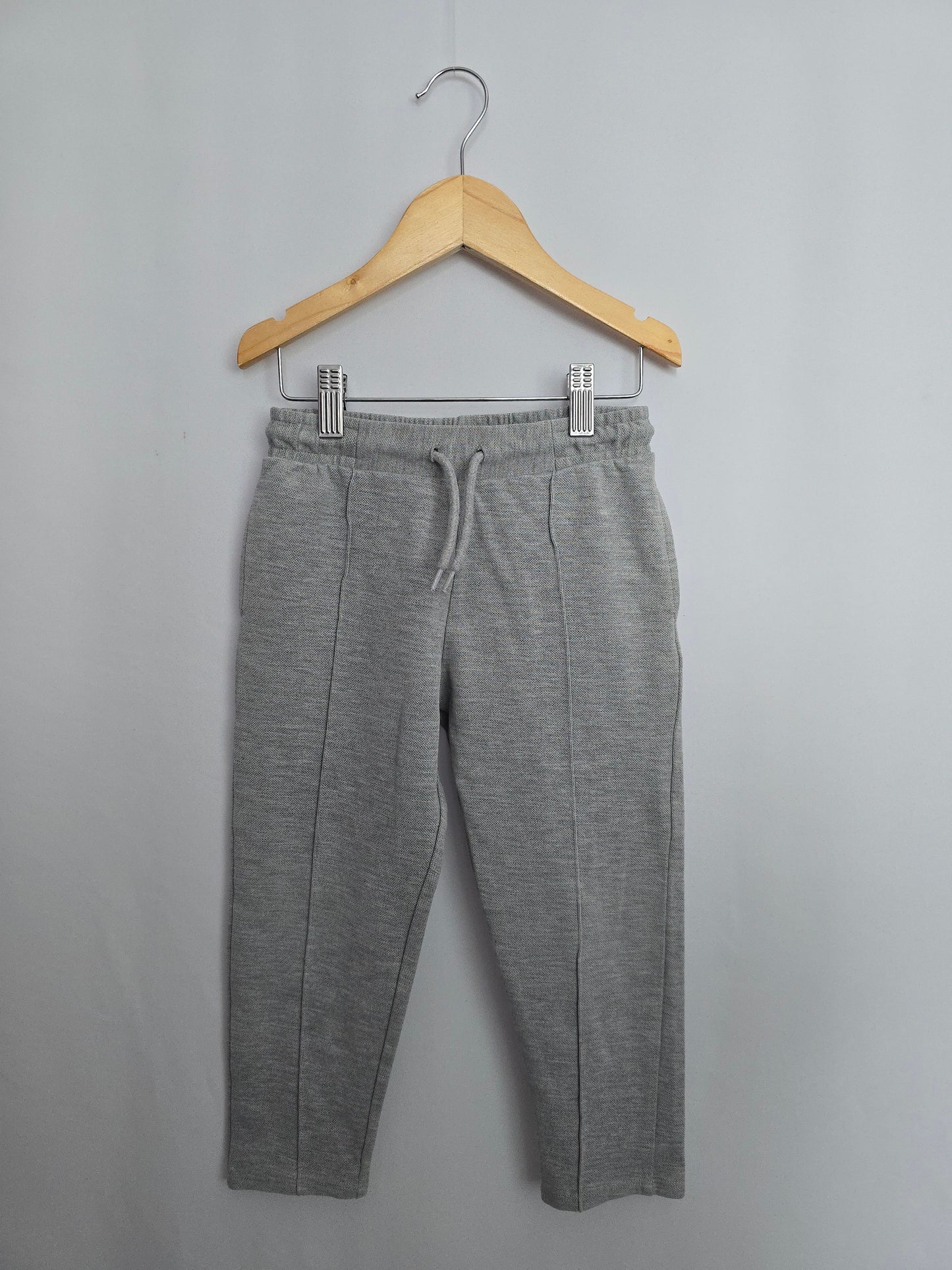 H&M Grey Pleated Joggers • 3-4 years