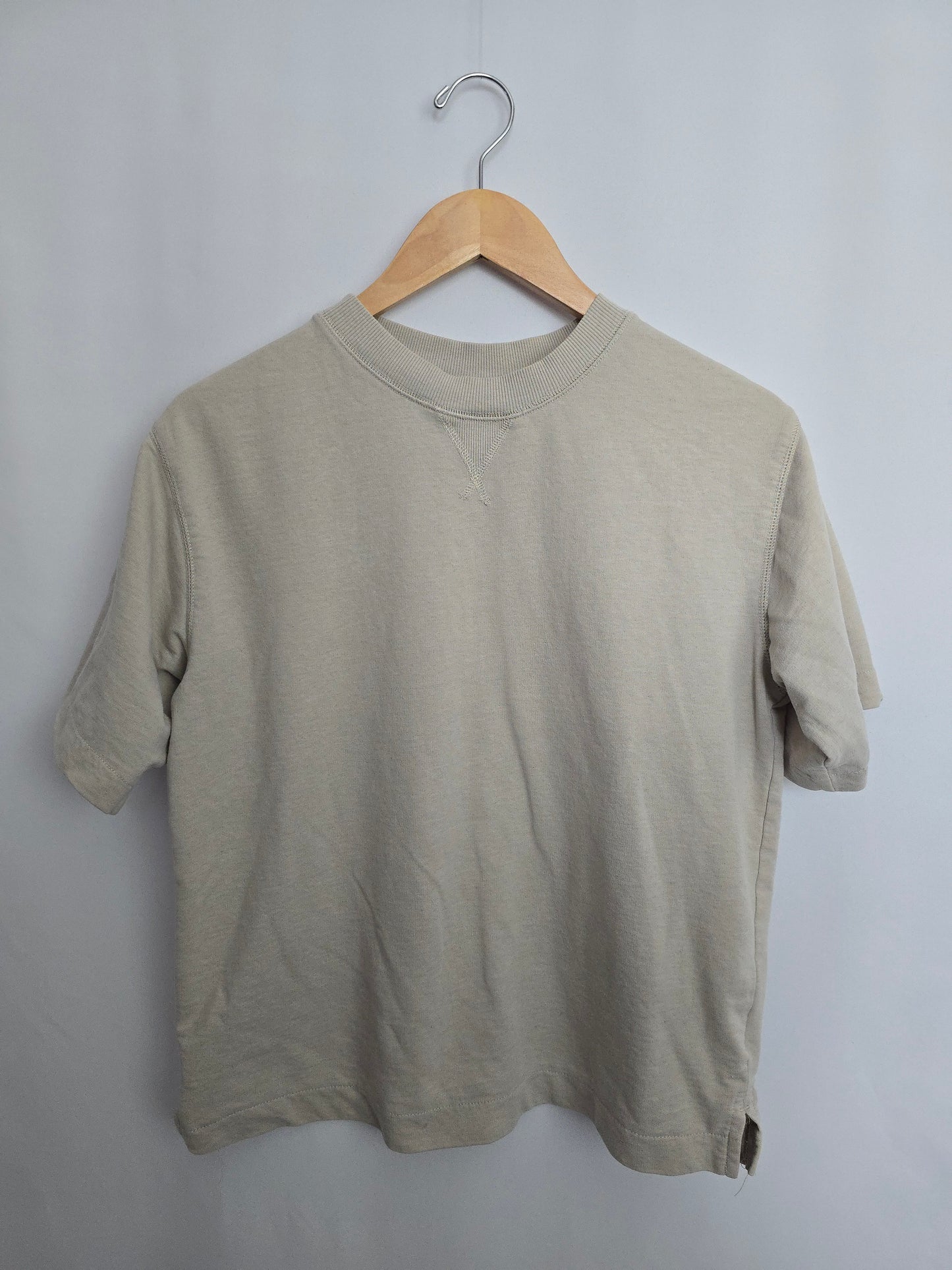 H&M Basic Taupe Oversized Tee • Small