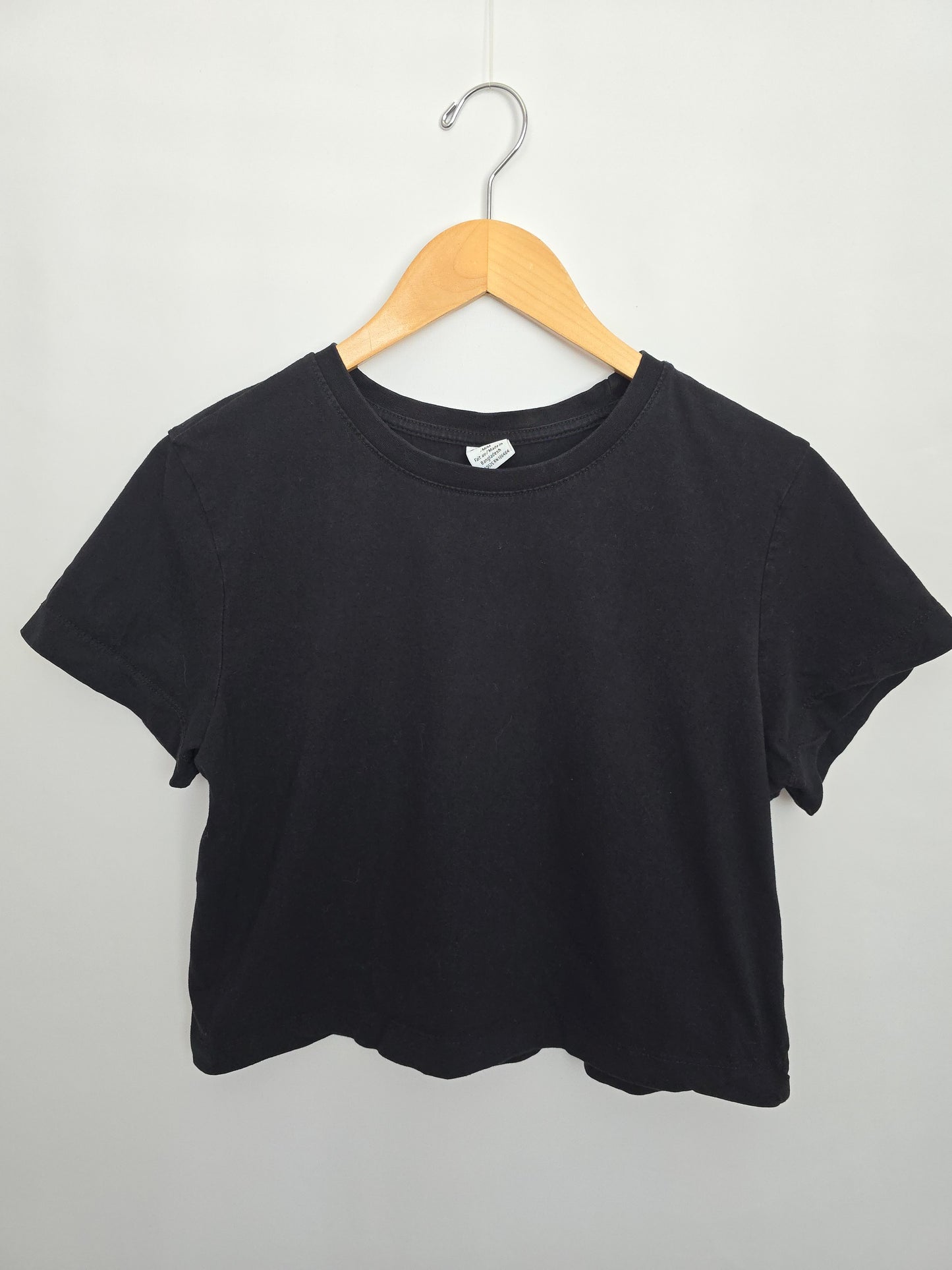 J.O & Co Black Tee • Medium