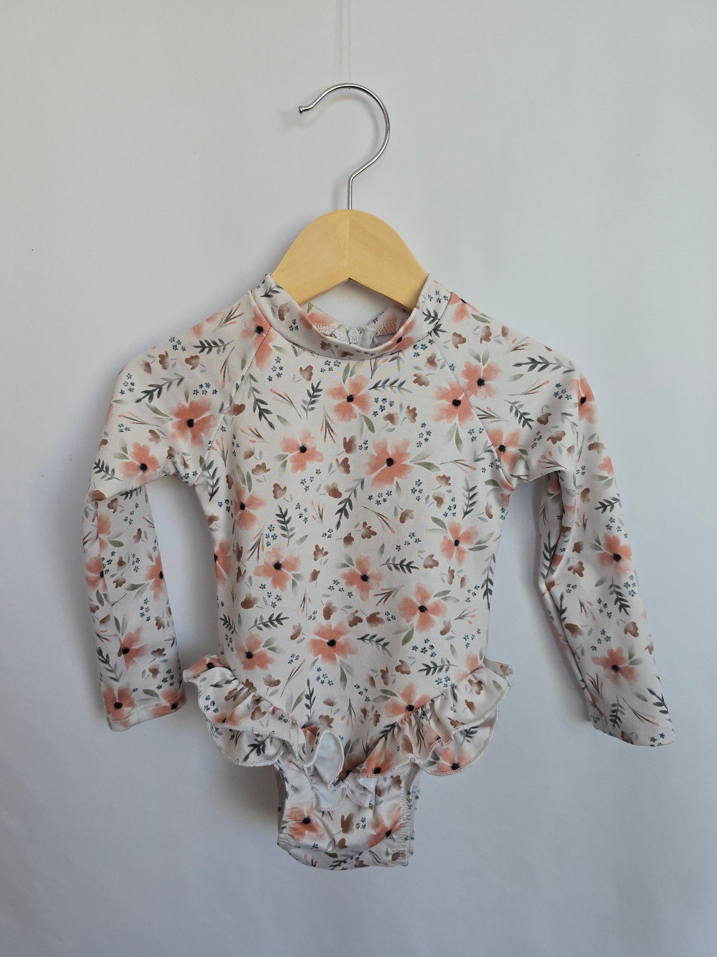 Imagine Perry Floral Rashguard Suit • 1 year
