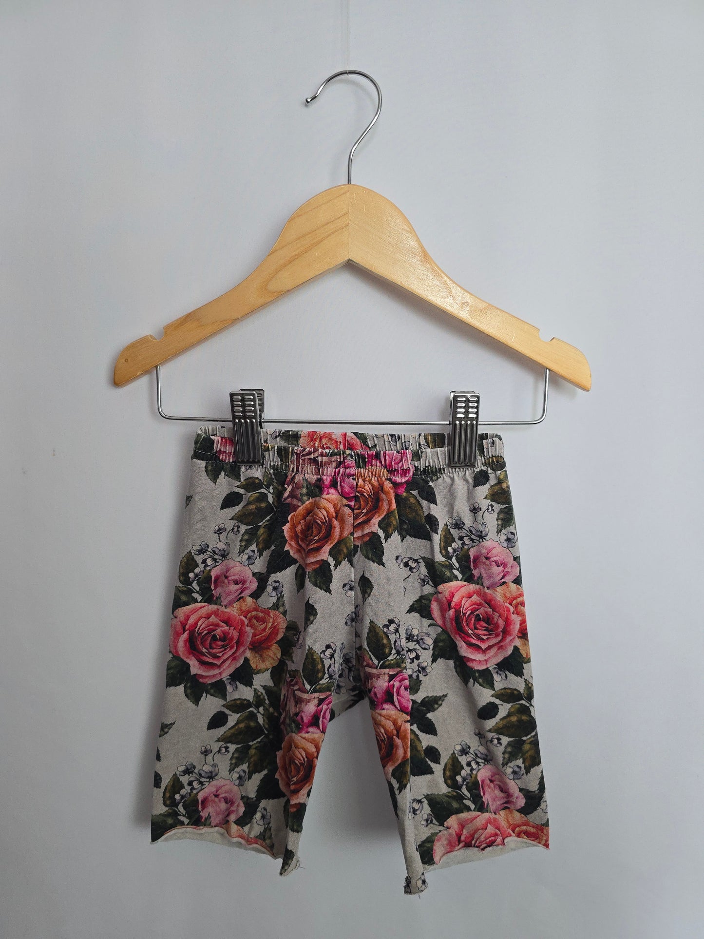 PLAY Little & Lively Floral Shorts • 4 years