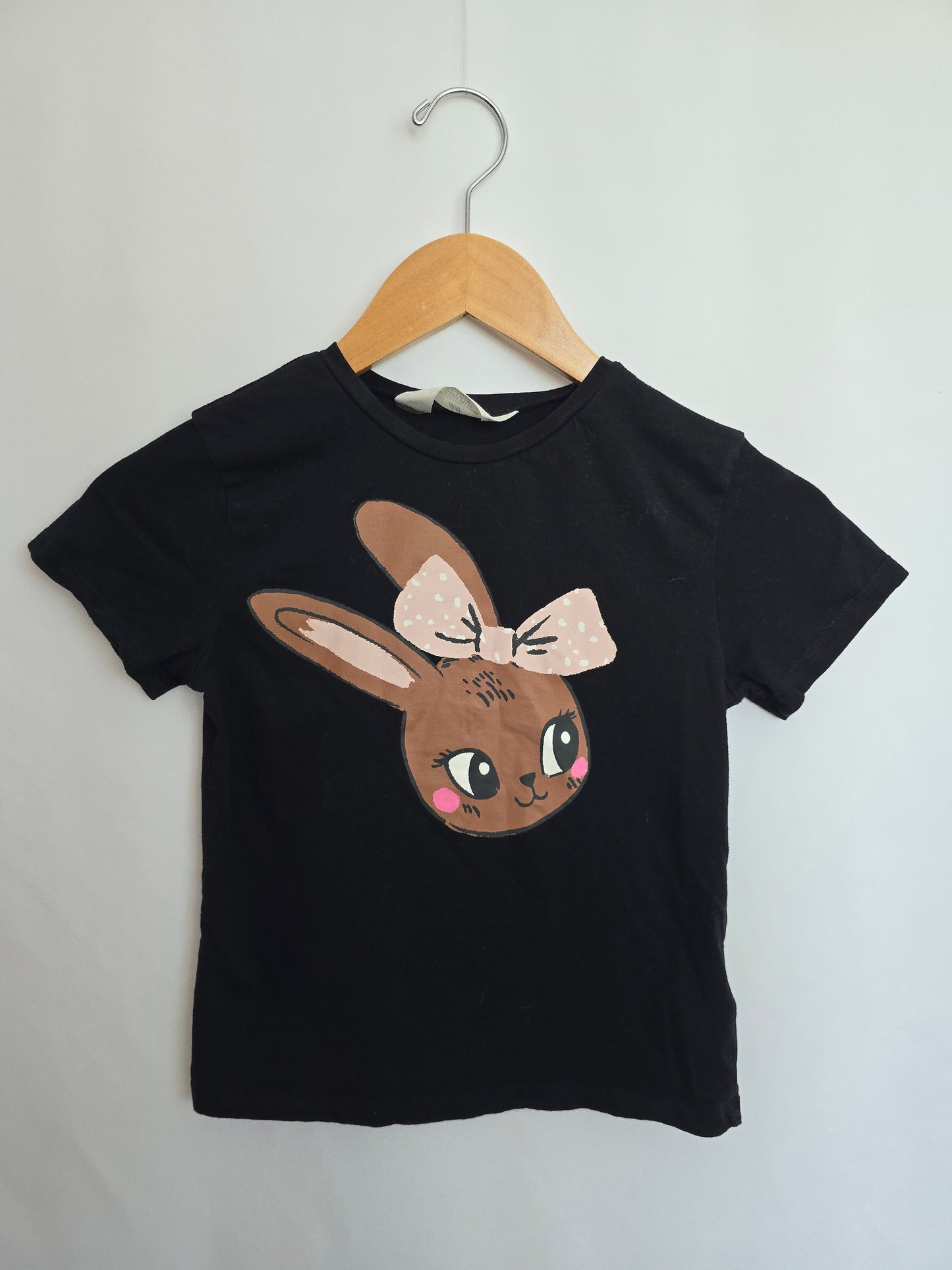 H&M Bunny Tee • 4-6 years