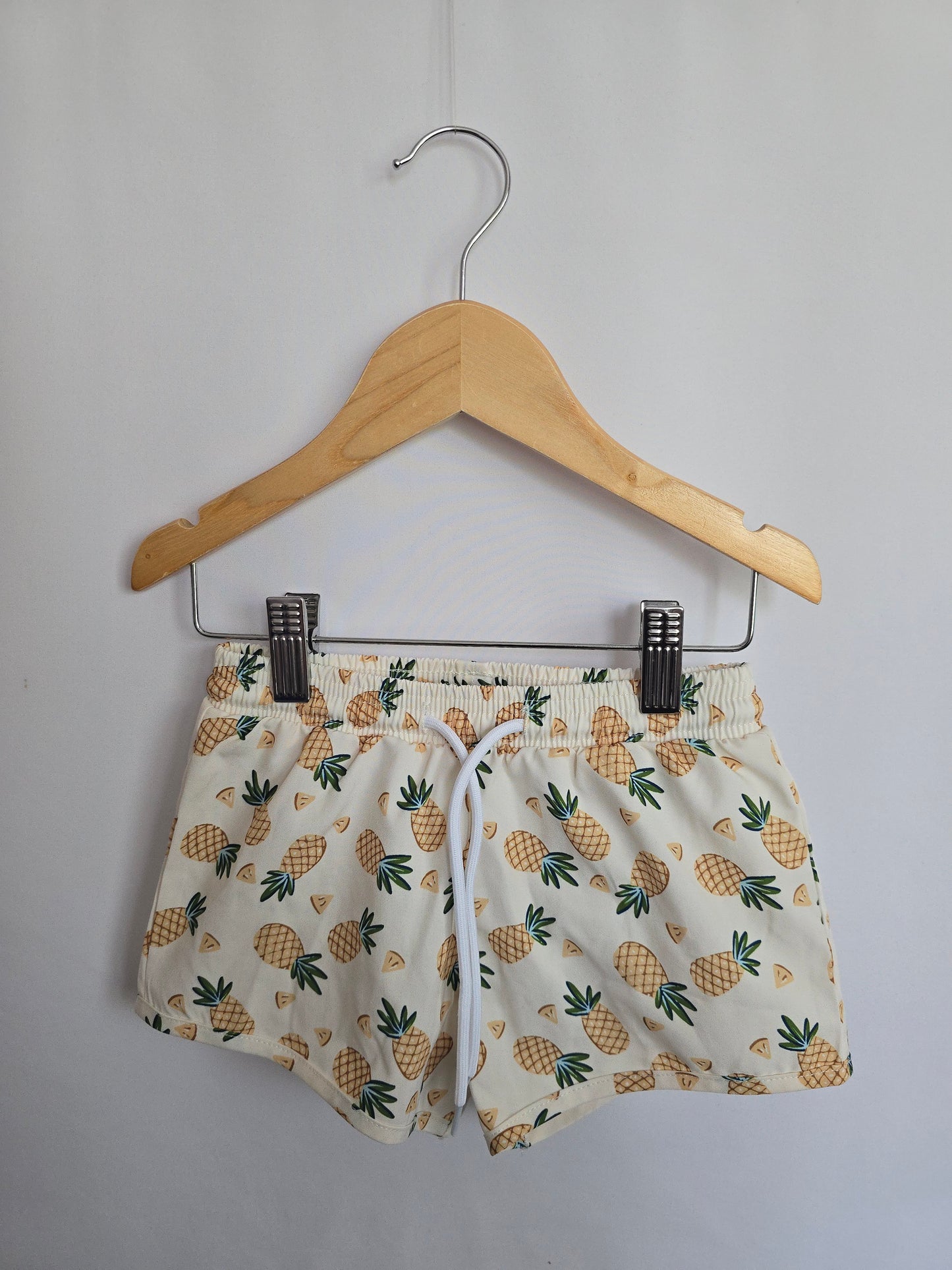 Current Tyed Pineapple Boardies • 4-5 years