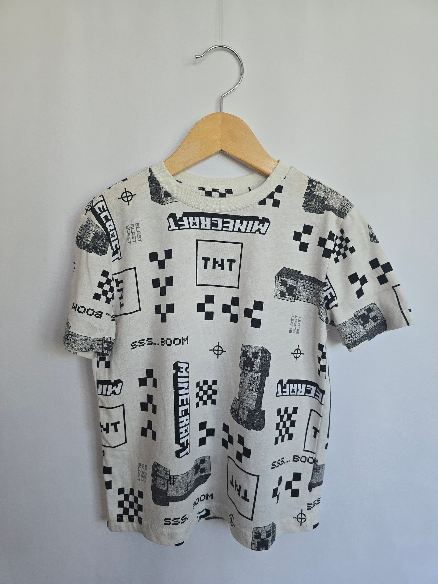 Minecraft Graphic Tee • 4-5 years
