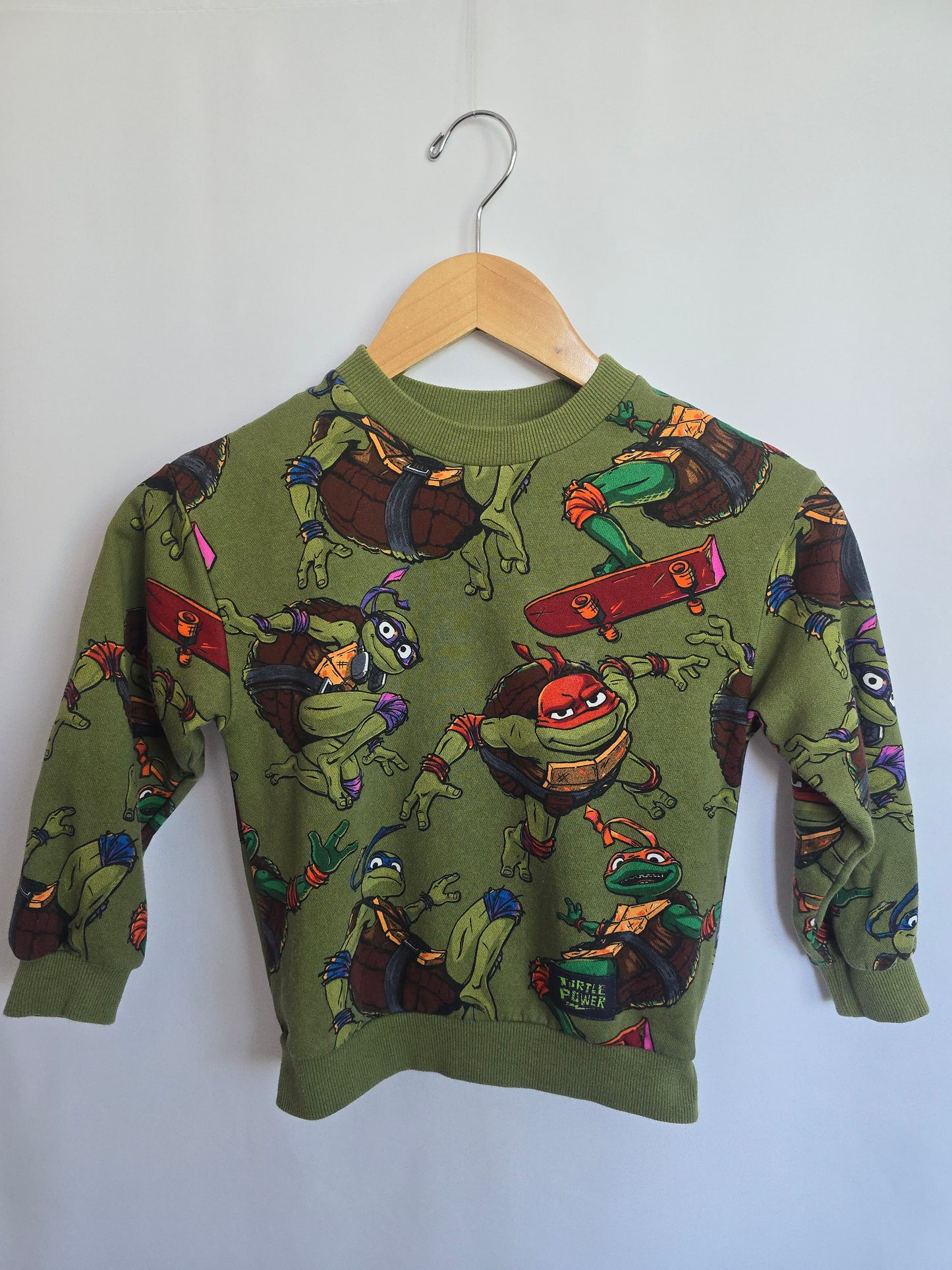 H&M TMNT Crewneck • 4-6 years