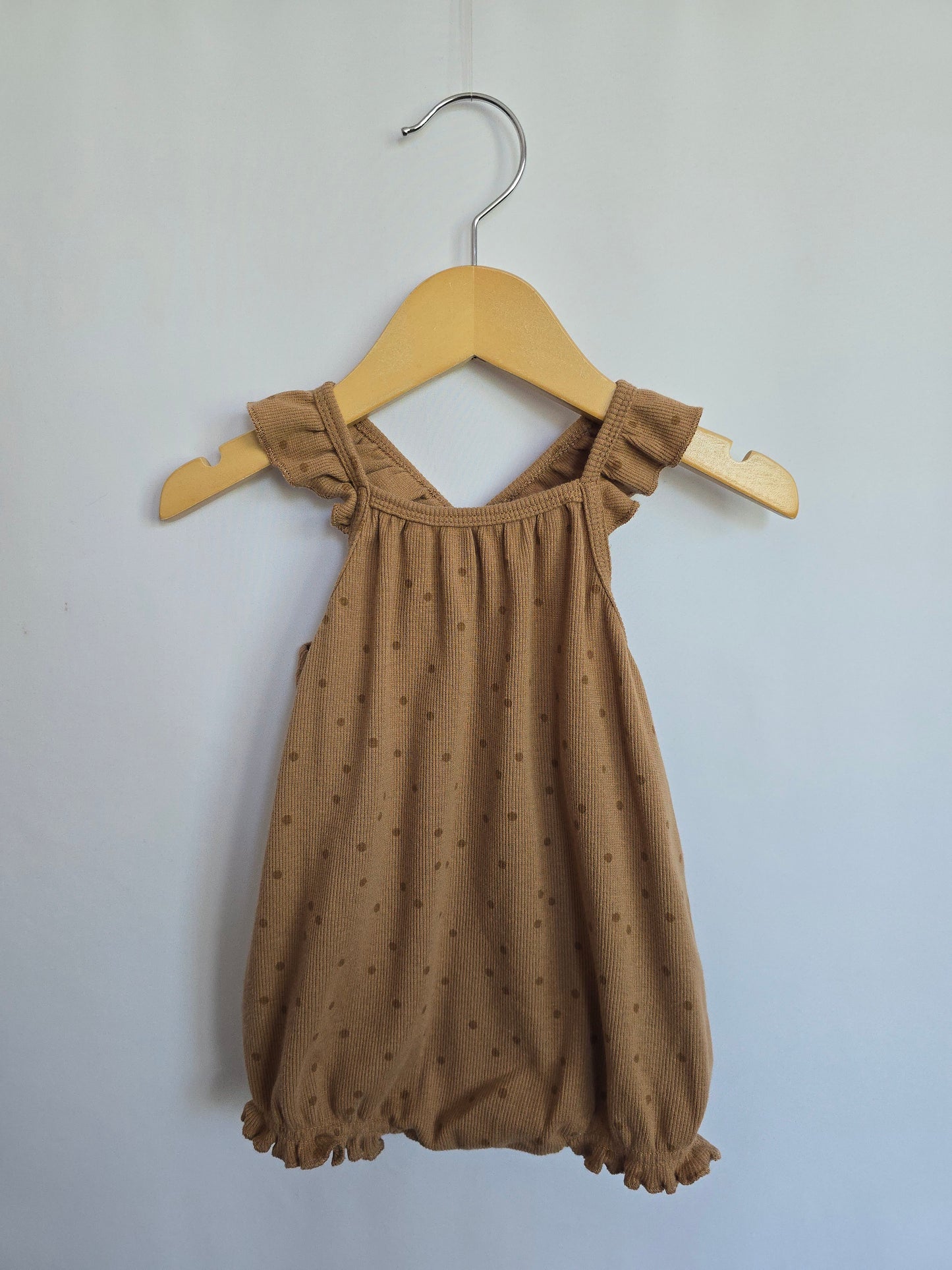 Quincy Mae Brown Polkadot Bubble Romper • 6-12 months
