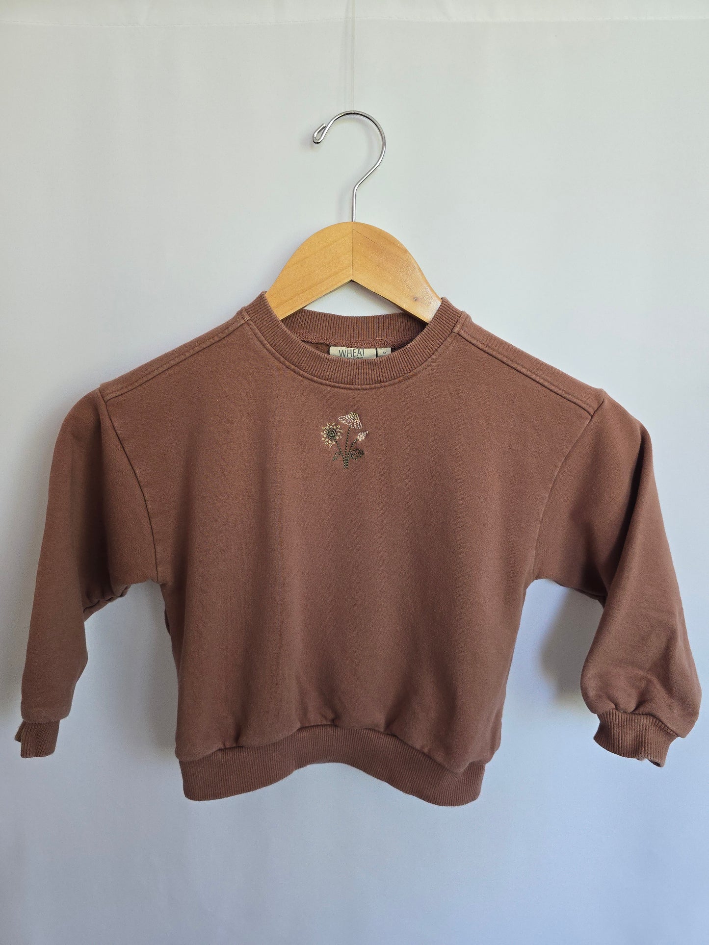 Wheat Embroidered Floral Crewneck • 4 years