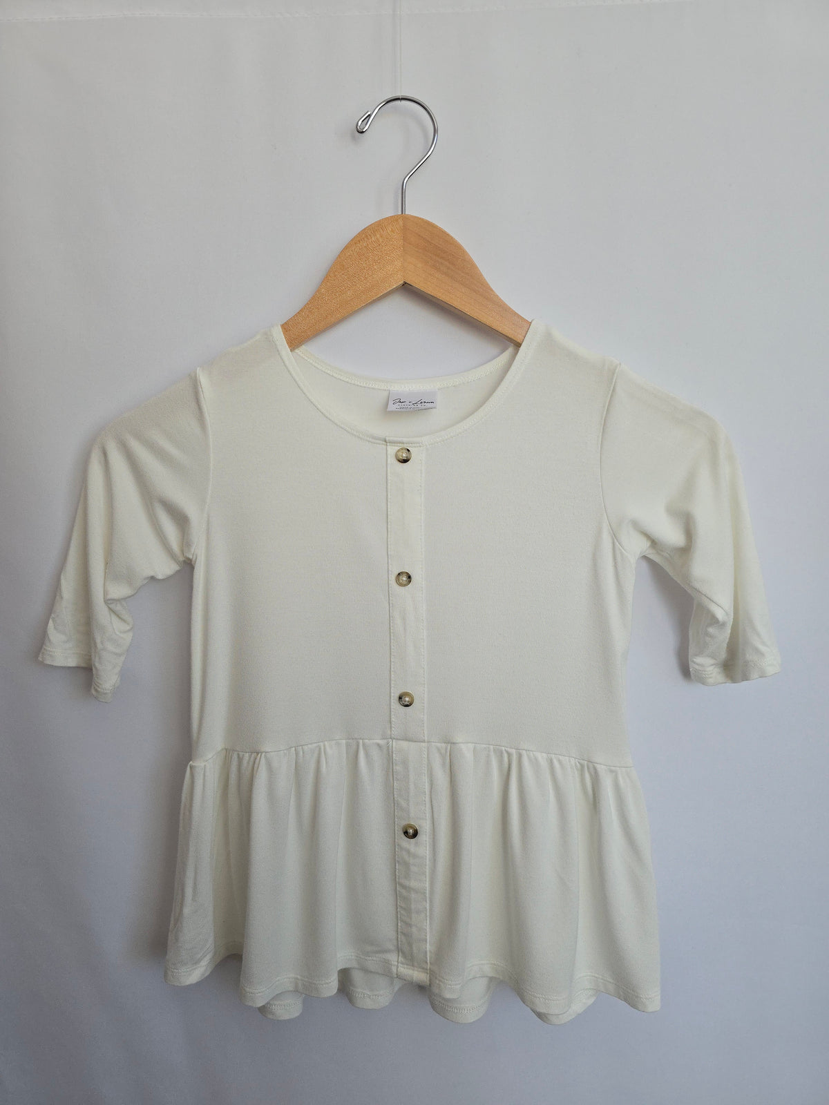 Jax & Lennon Off White Peplum • 4-5 years