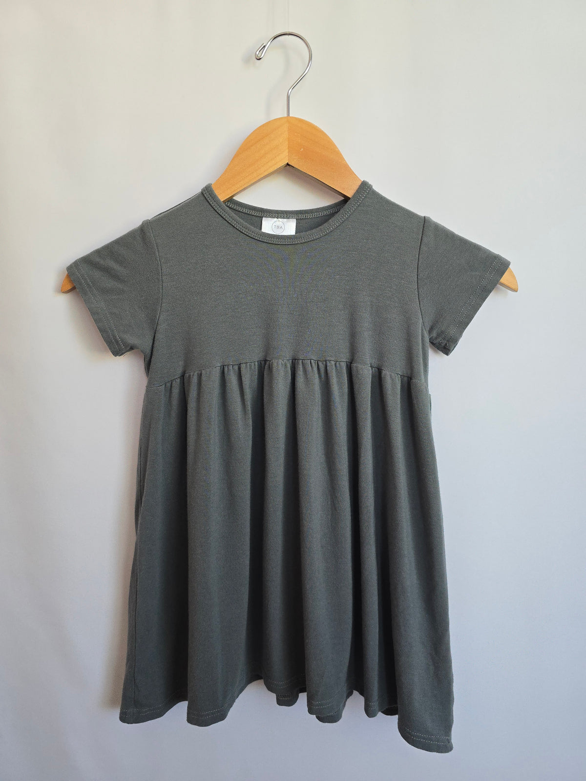Tiny Button Apparel Green Blue Twirl Top • 5-6 years