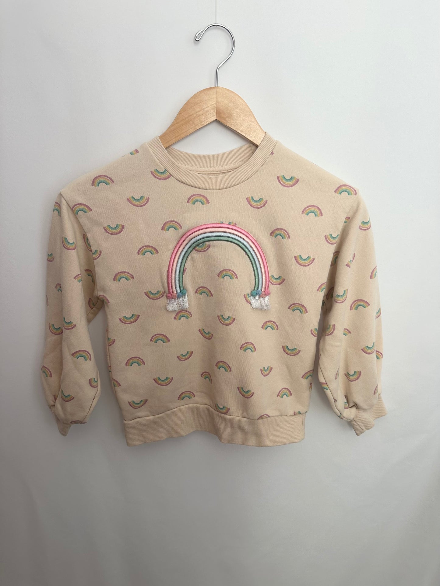 Primark Rainbows Crewneck • 7-8 years
