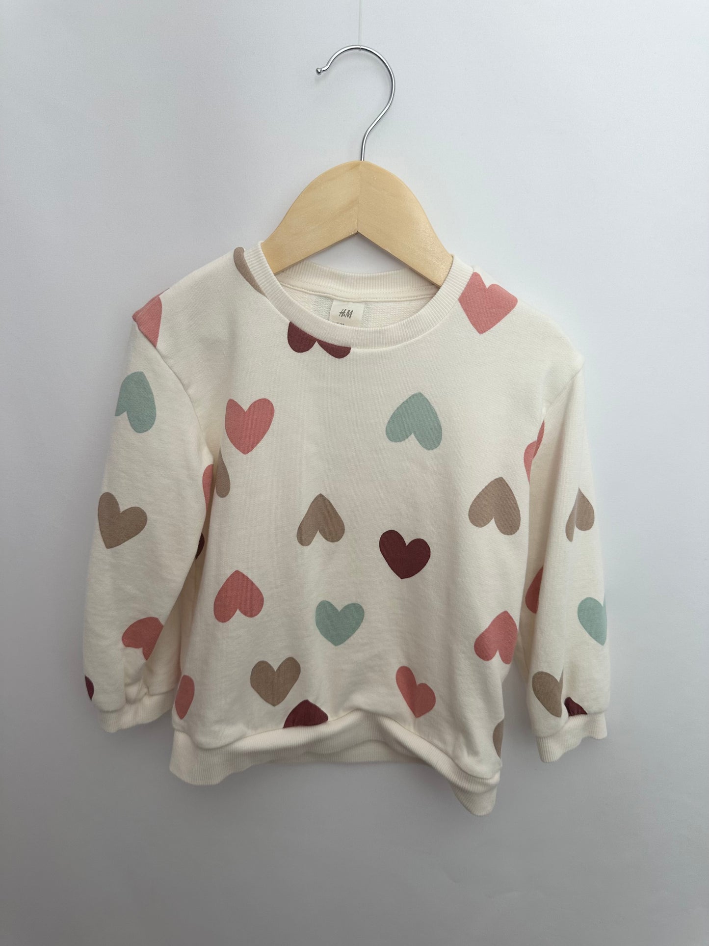 H&M Hearts Basic Crewneck • 2-3 years