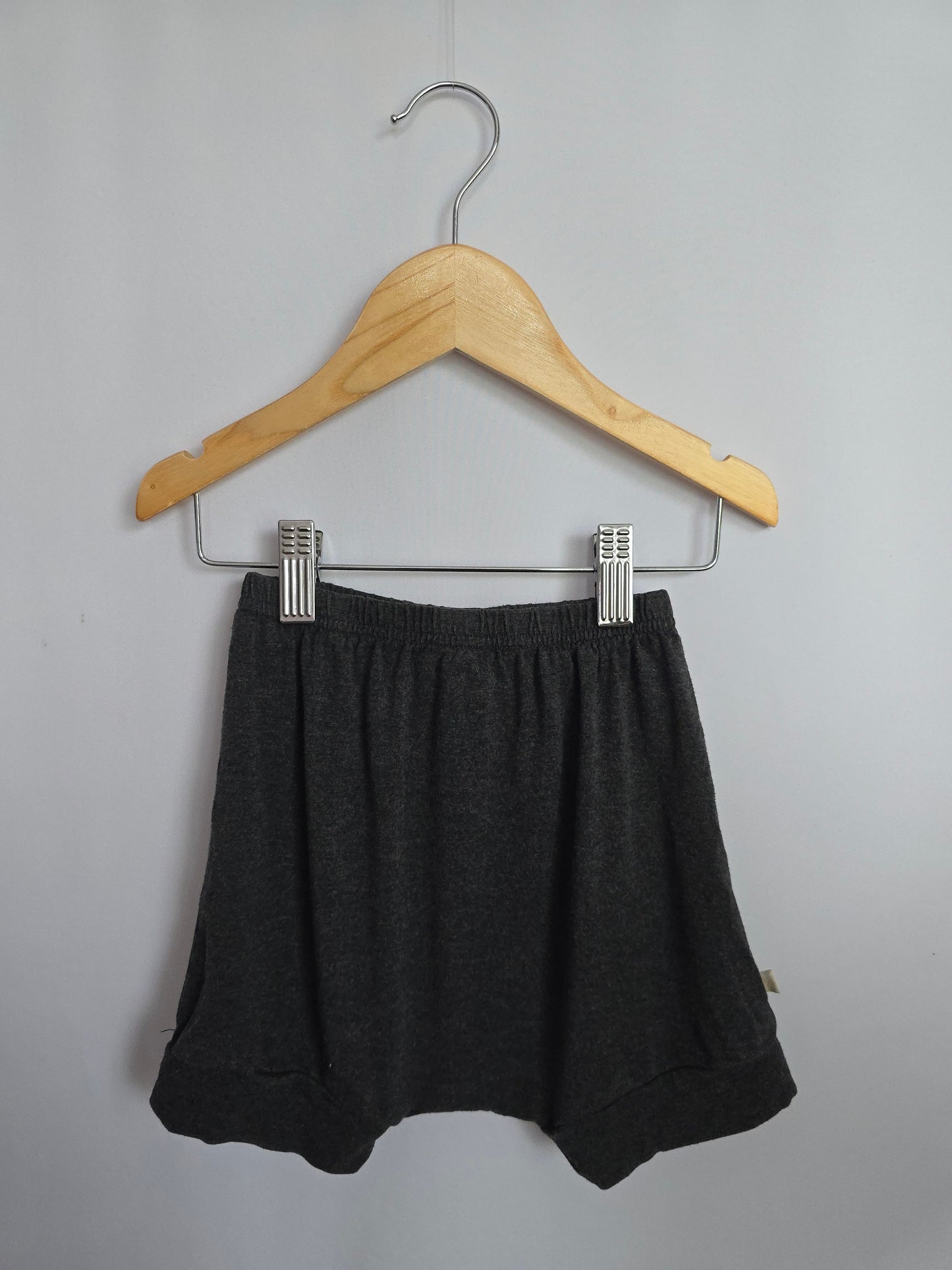 Jax & Lennon Dark Grey Harem Shorts • 3-4 years