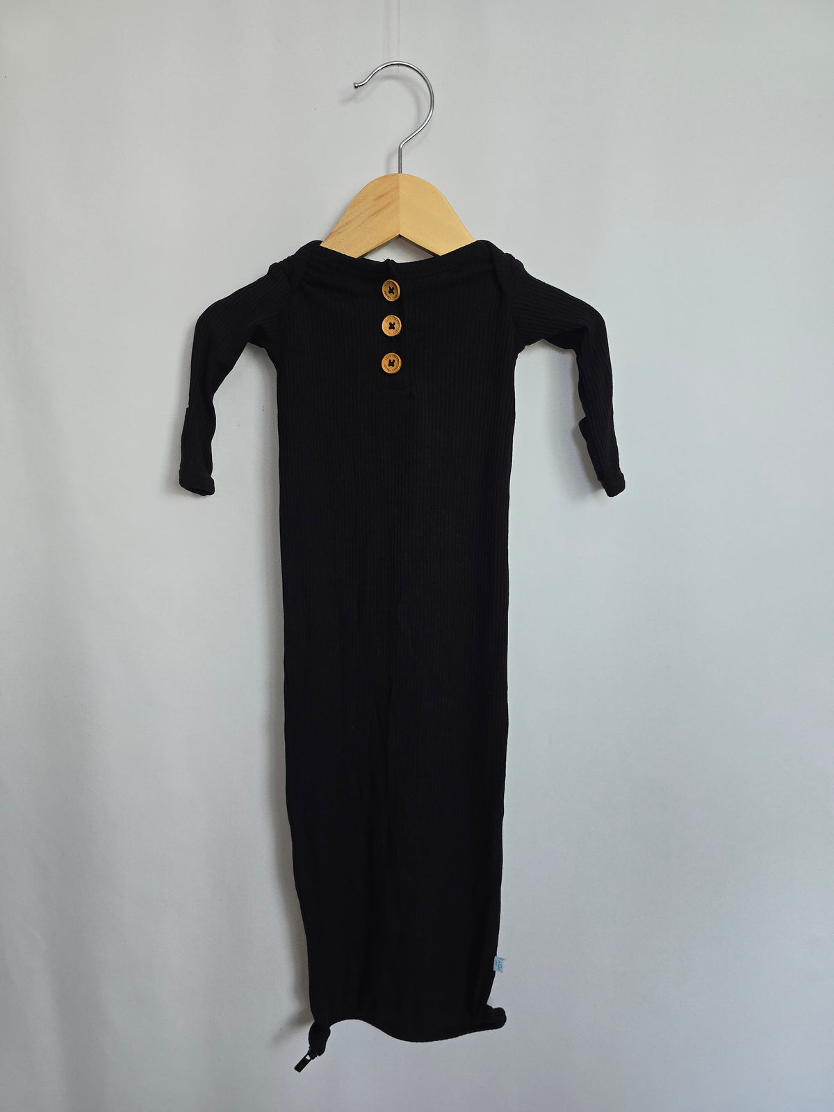 Posh Peanut Black Ribbed Sleep Gown • 0-3 months