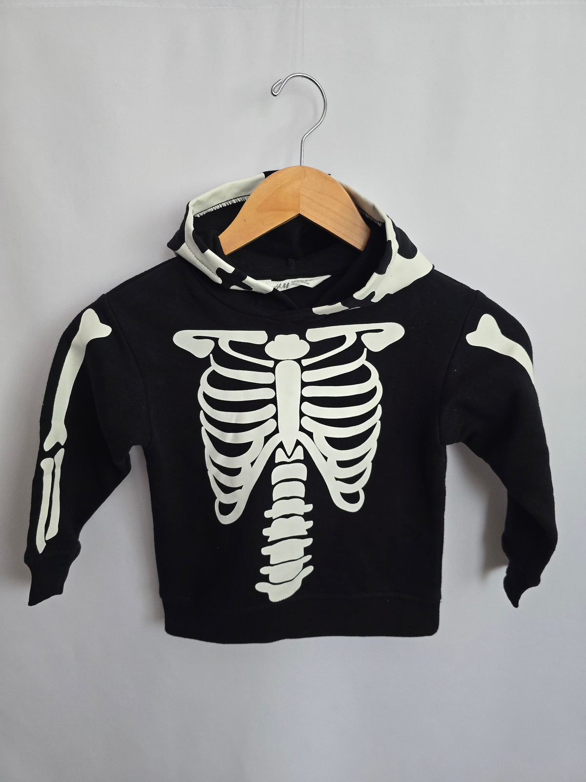 H&M Skeleton Hoodie (1) • 2-4 years