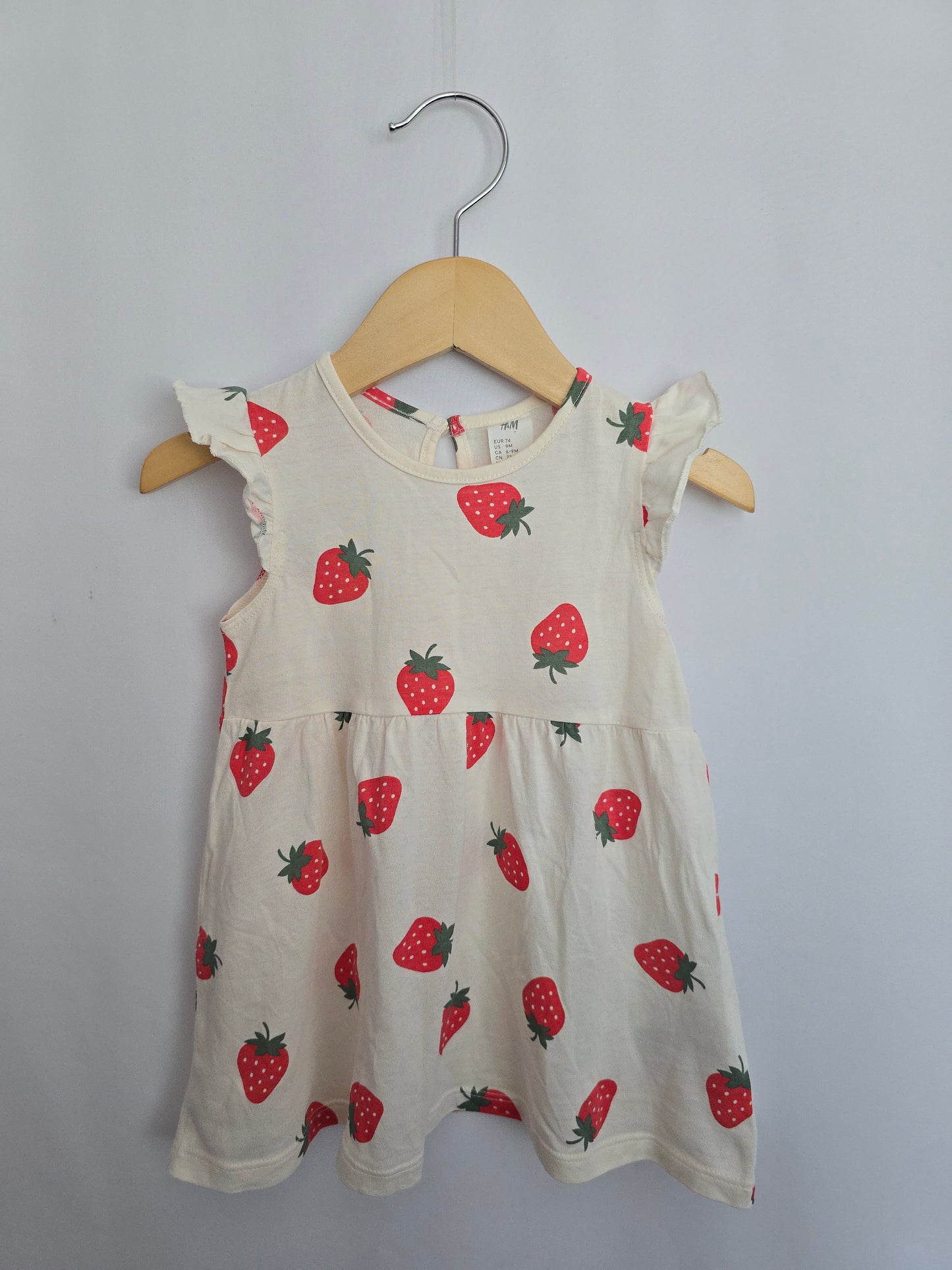 H&M Strawberries Dress • 6-9 months