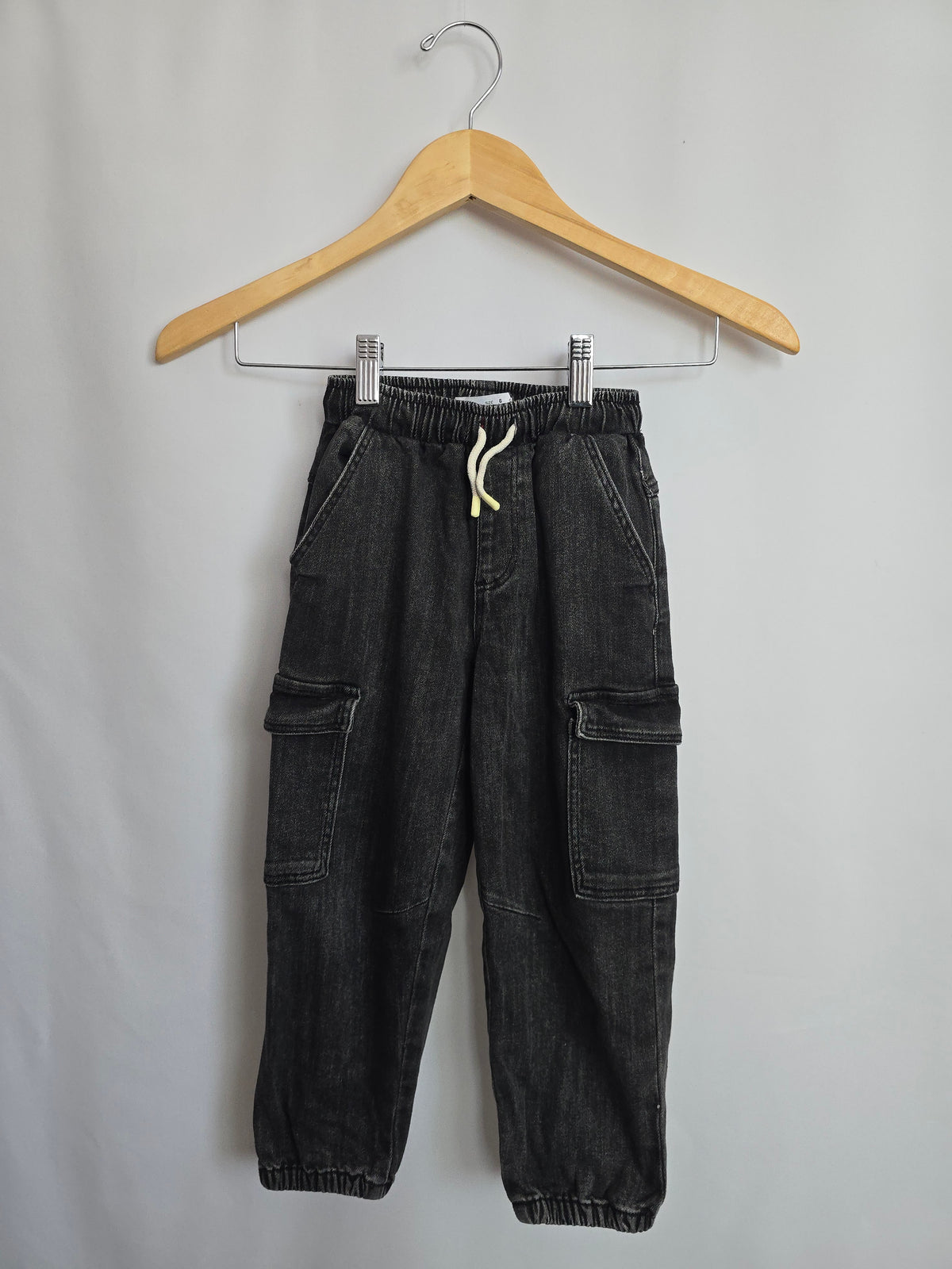 Zara Black Wash Cargo Denim • 6 years