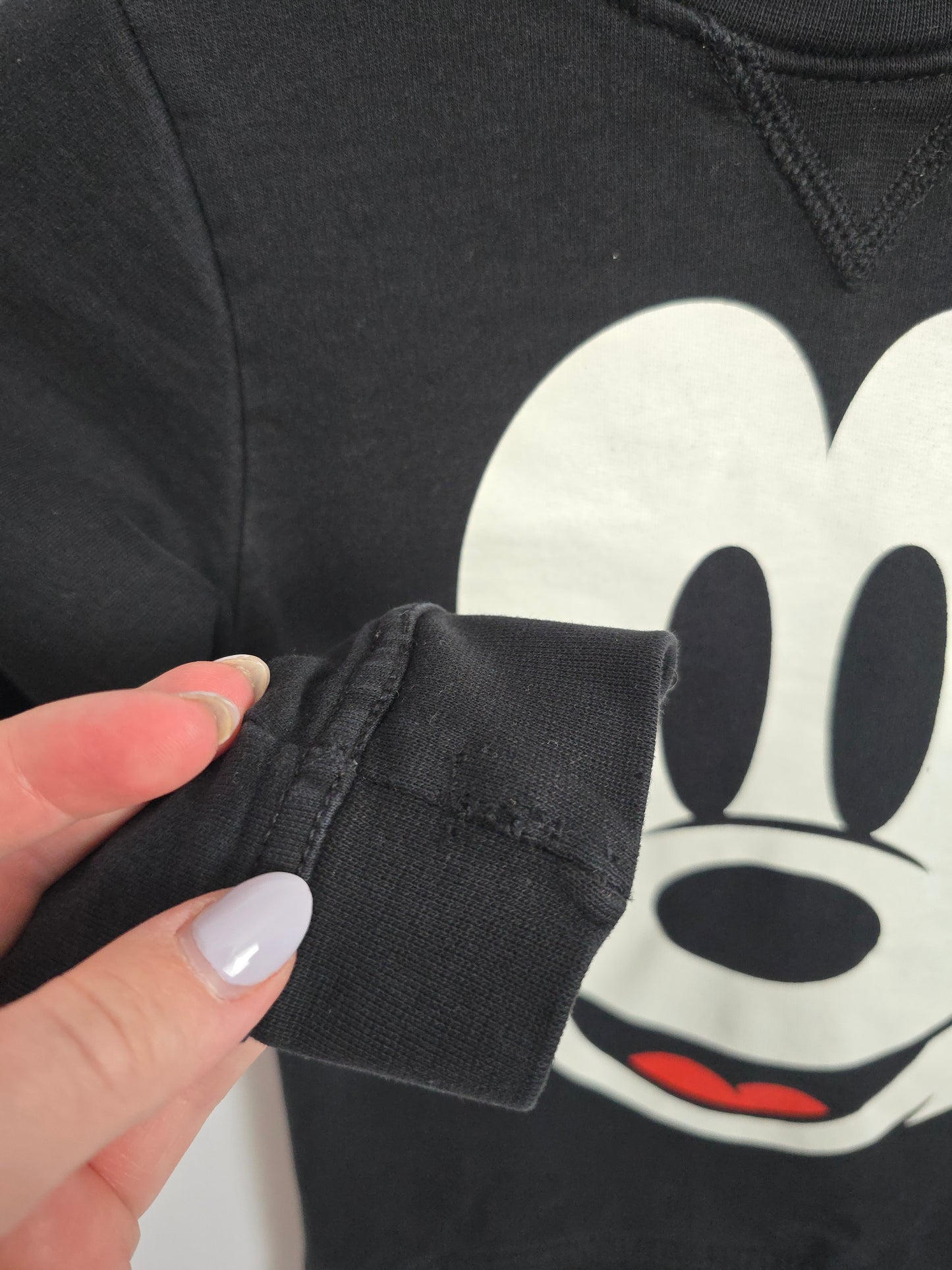 PLAY H&M Black Mickey Face Crewneck • 4-6 years