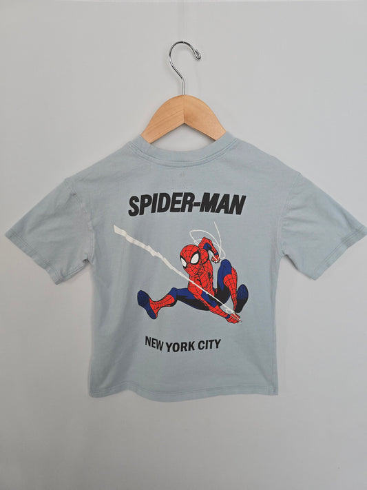 H&M Spiderman Graphic Tee • 4-6 years
