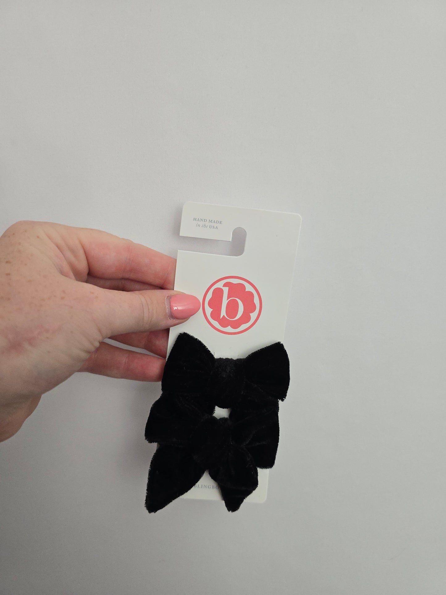 NEW Baby Bling Velvet Piggy Bow Hairclips