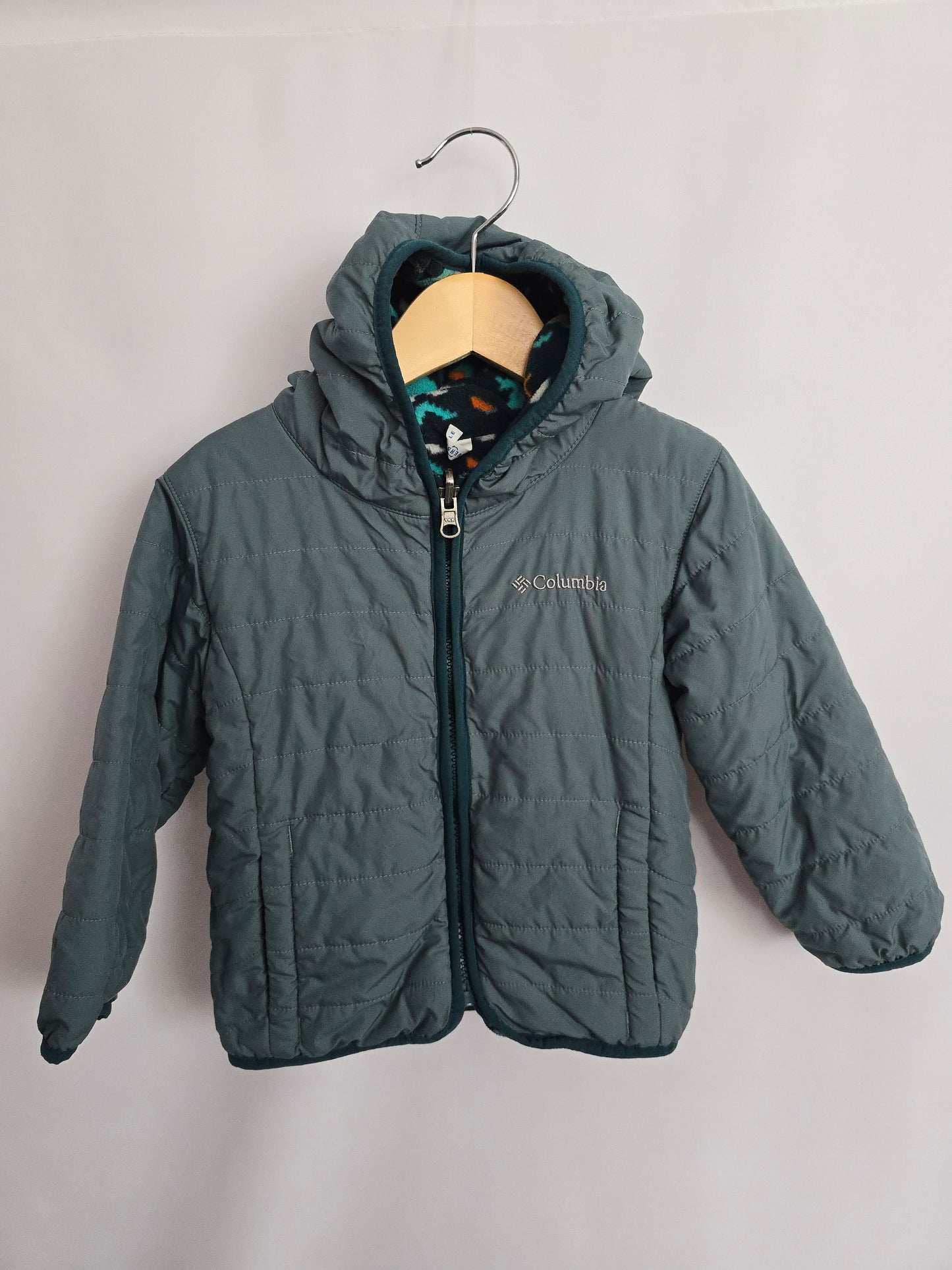 Columbia Reversible Slate Jacket • 3 years