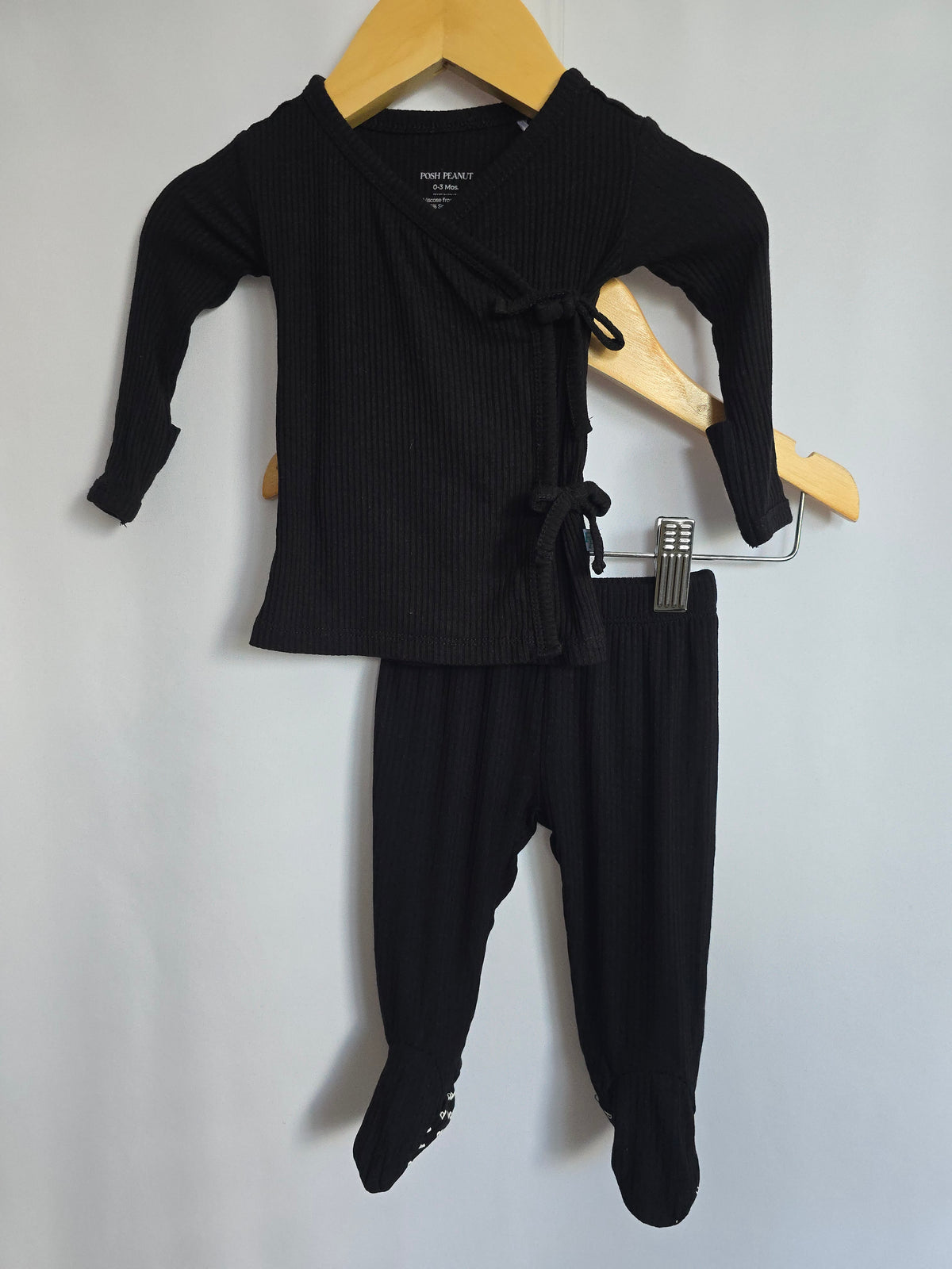 Posh Peanut Black Ribbed Layette Set • 0-3 months